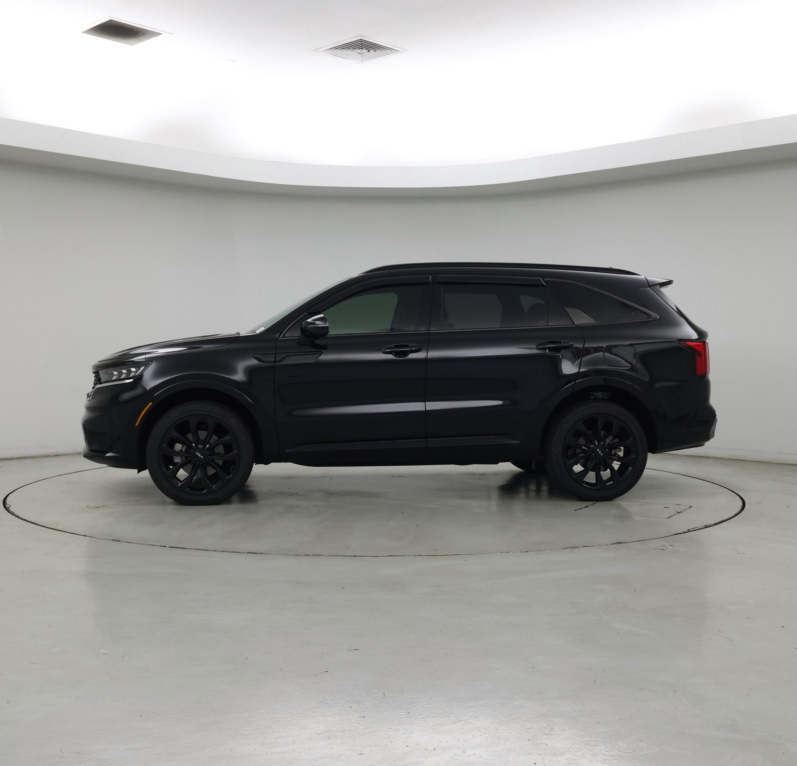 Thumbnail: 2023 Kia Sorento - 3