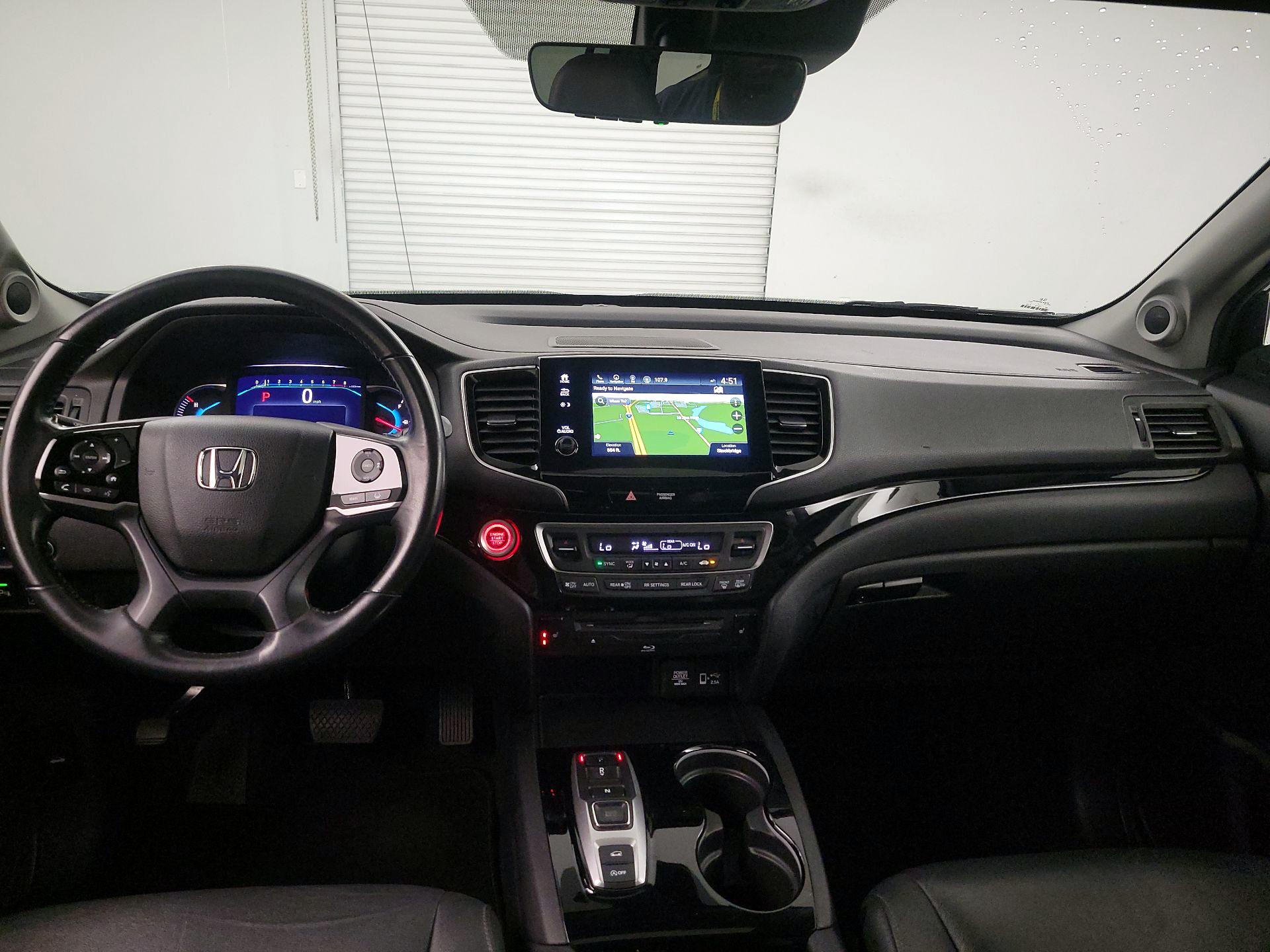 Thumbnail: 2019 Honda Pilot - 9