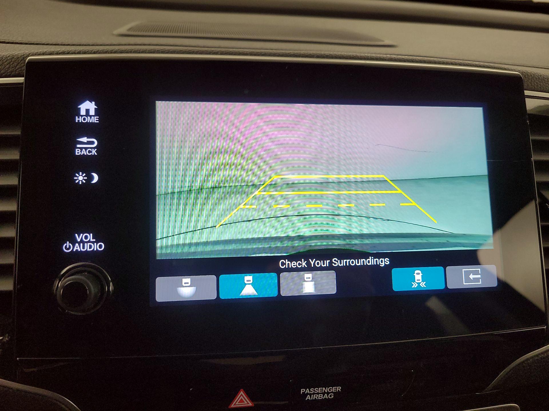 Thumbnail: 2019 Honda Pilot - 15