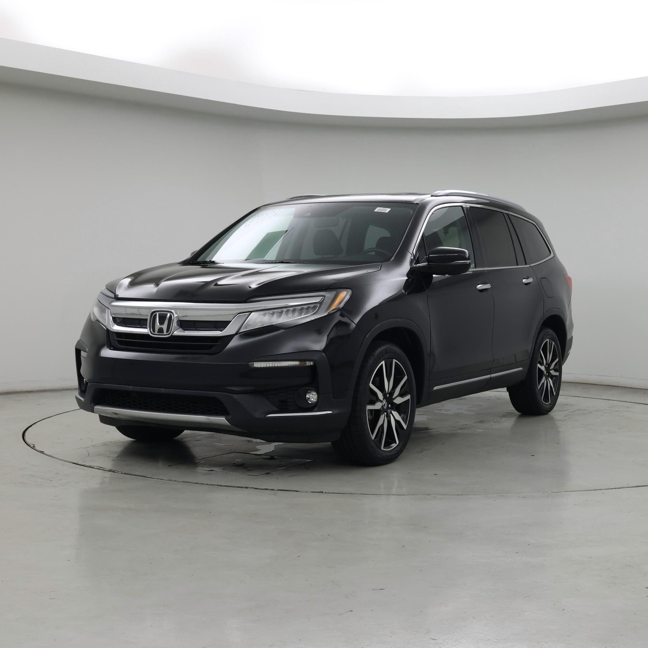 Thumbnail: 2019 Honda Pilot - 4