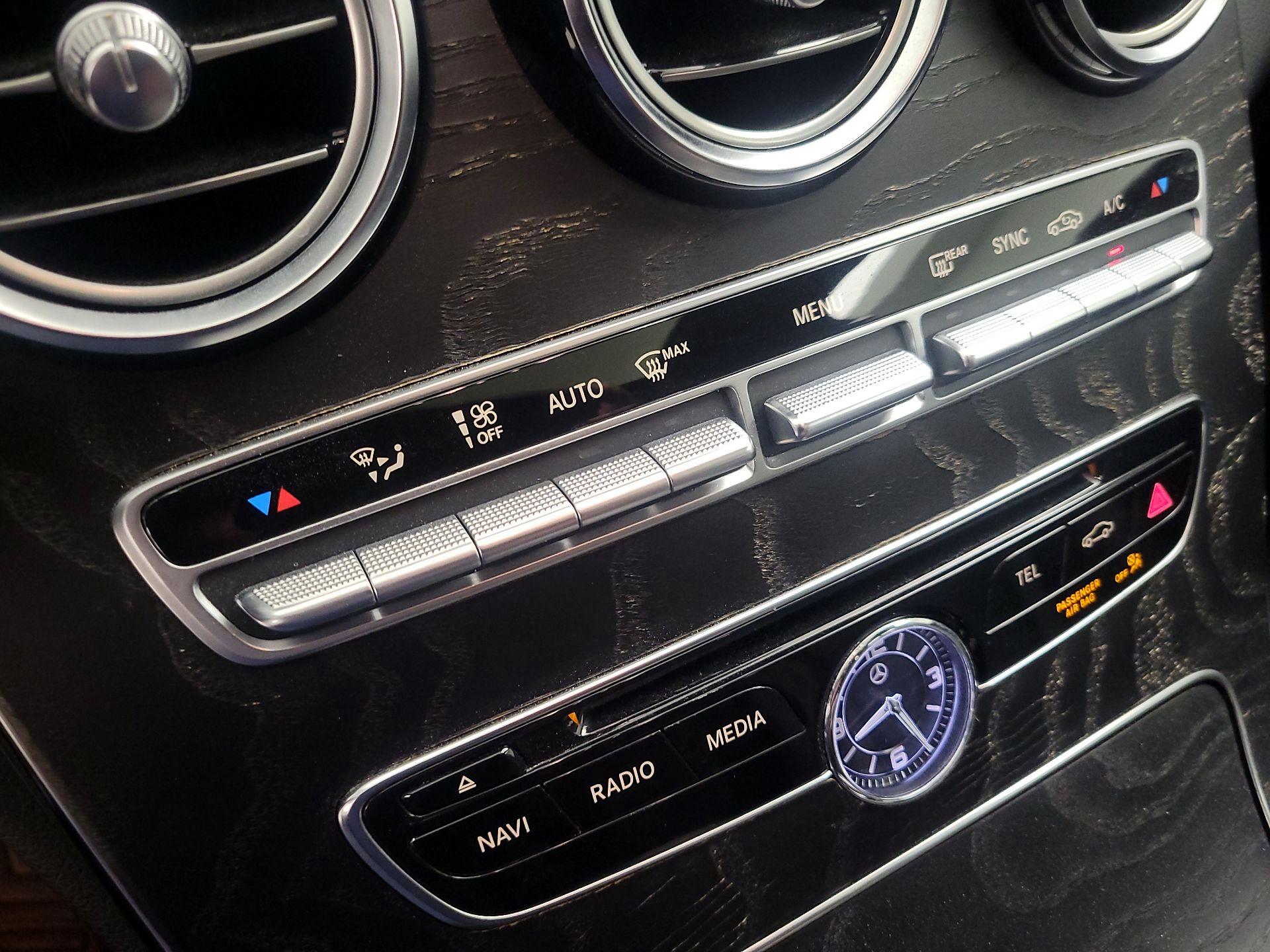 Thumbnail: 2018 Mercedes-Benz C-Class - 17