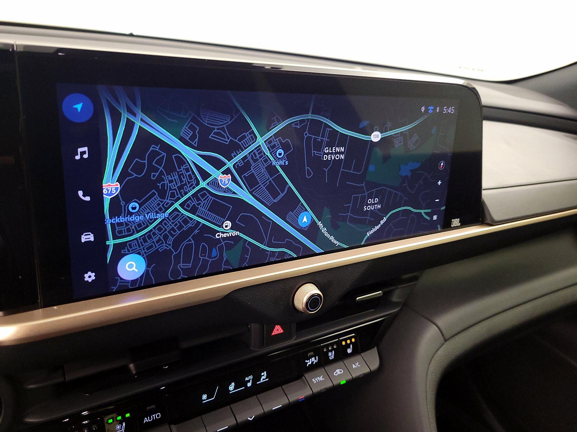 Thumbnail: 2023 Toyota Crown - 14