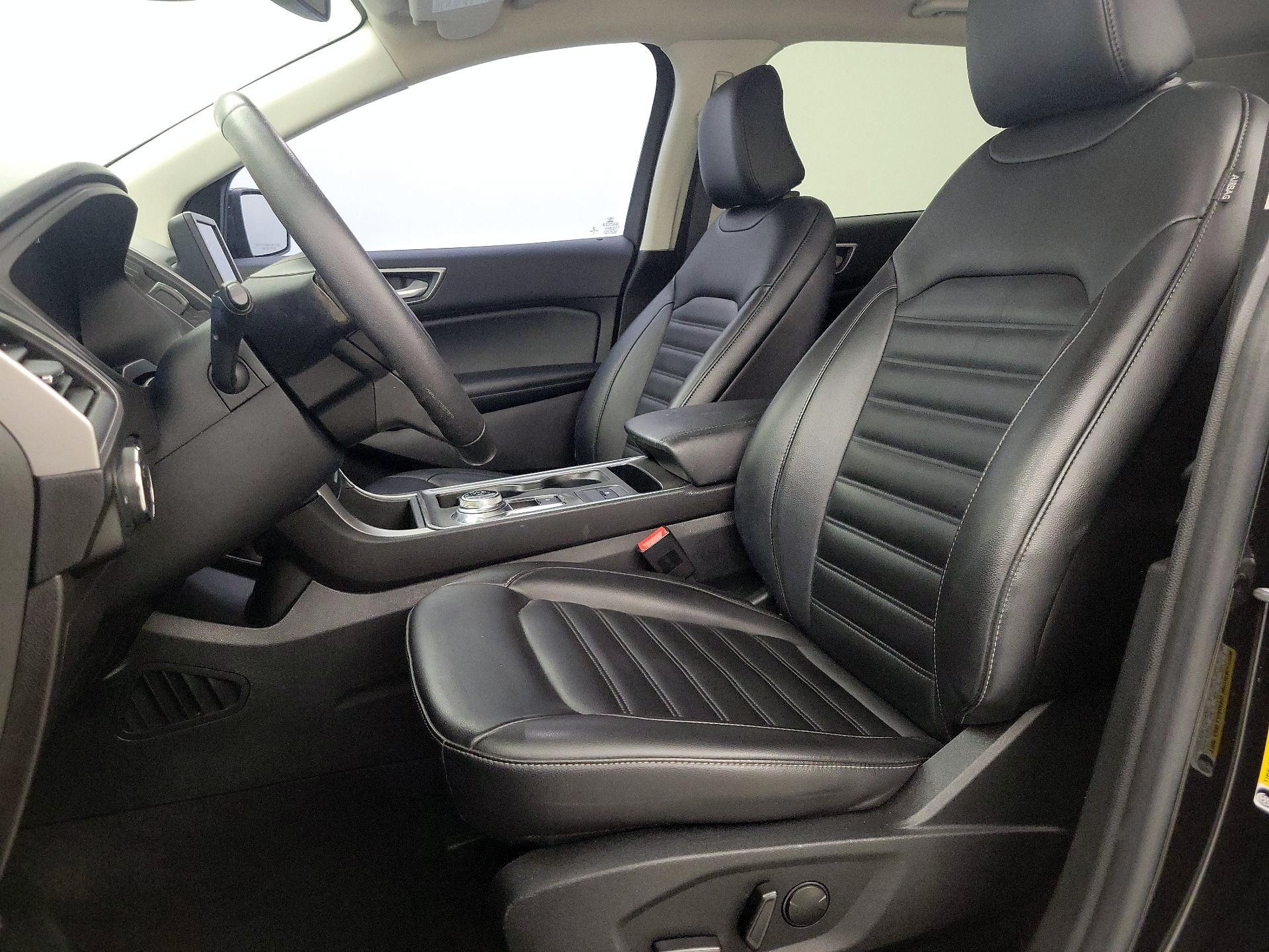 Thumbnail: 2022 Ford Edge - 11