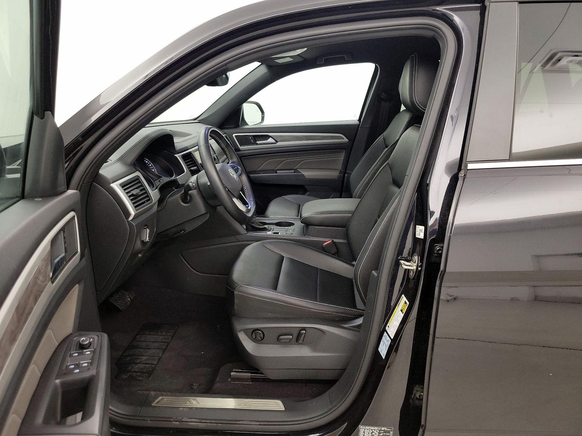 Thumbnail: 2021 Volkswagen Atlas - 11