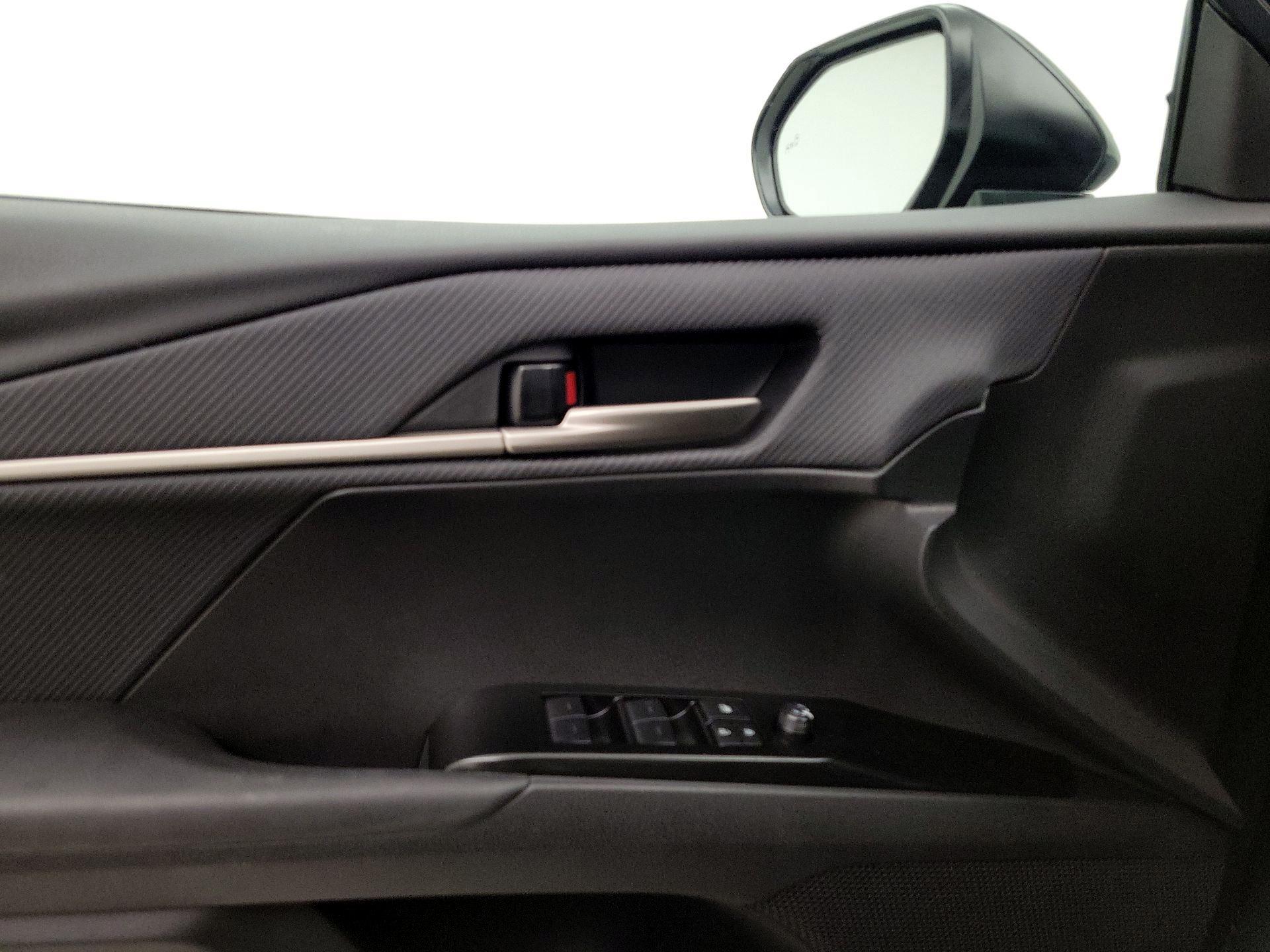 Thumbnail: 2025 Toyota Camry - 12