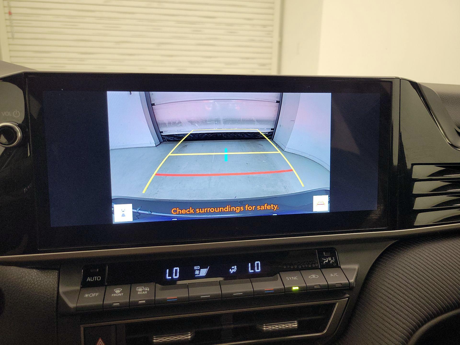 Thumbnail: 2025 Toyota Camry - 15