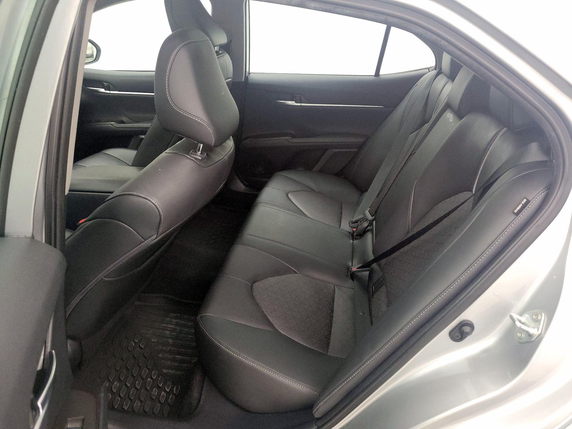 Thumbnail: 2021 Toyota Camry - 20