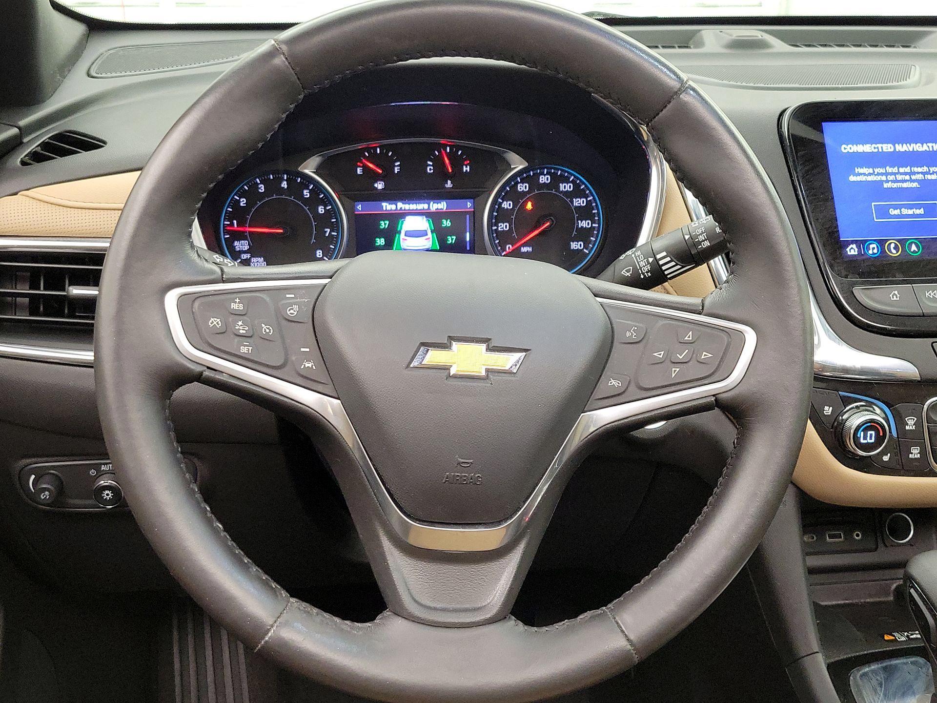 Thumbnail: 2022 Chevrolet Equinox - 10