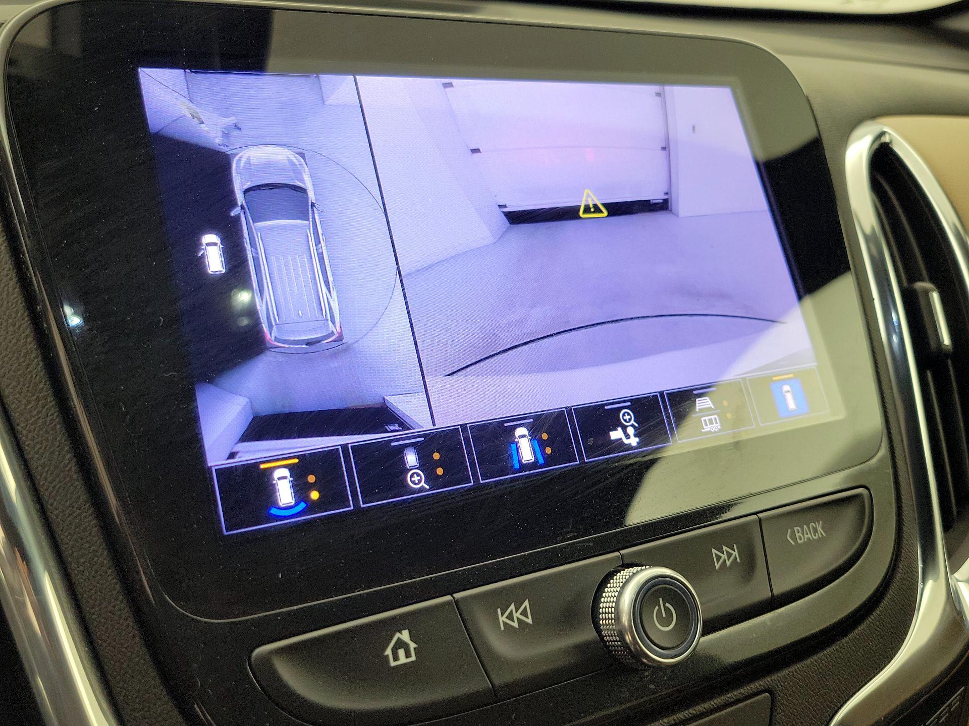 Thumbnail: 2022 Chevrolet Equinox - 14