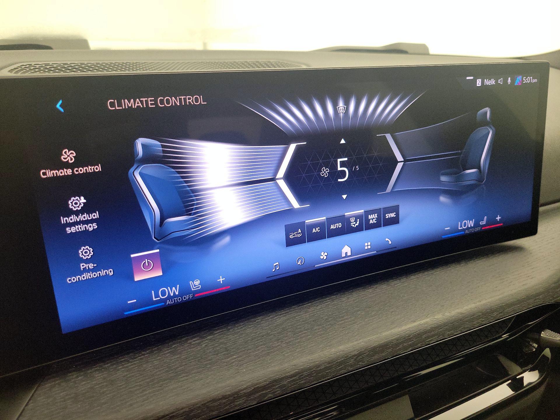 Thumbnail: 2025 BMW 3 Series - 17