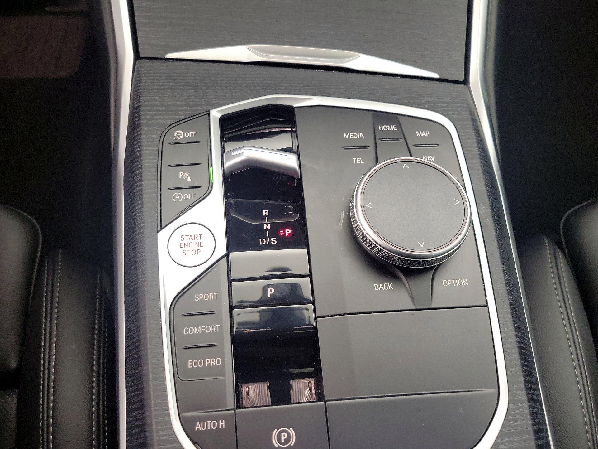 Thumbnail: 2025 BMW 3 Series - 18