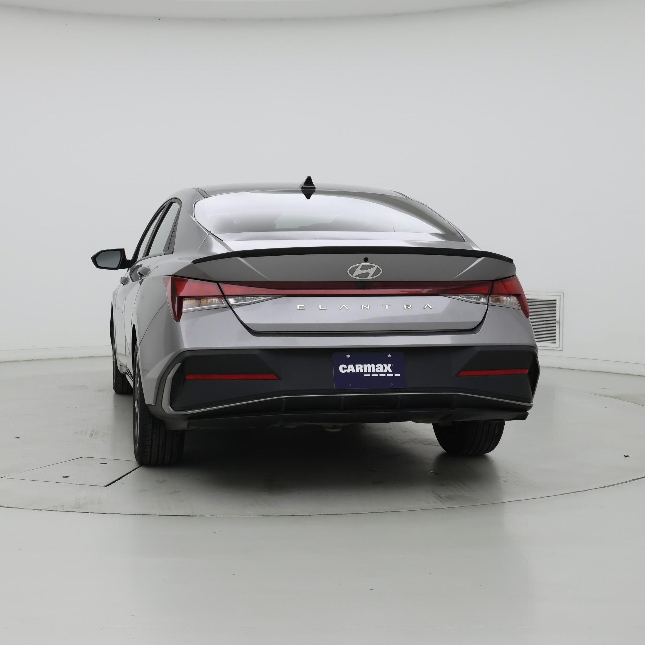Thumbnail: 2025 Hyundai Elantra - 6