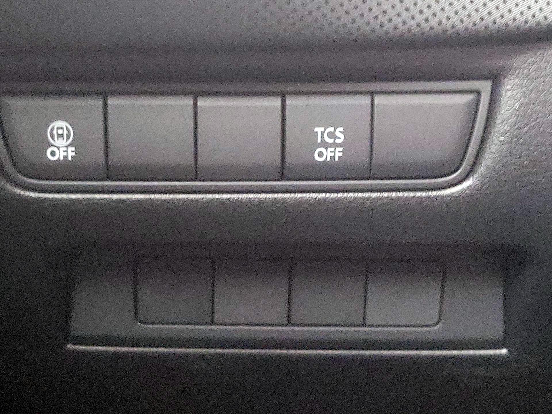 Thumbnail: 2024 Mazda CX-50 - 13