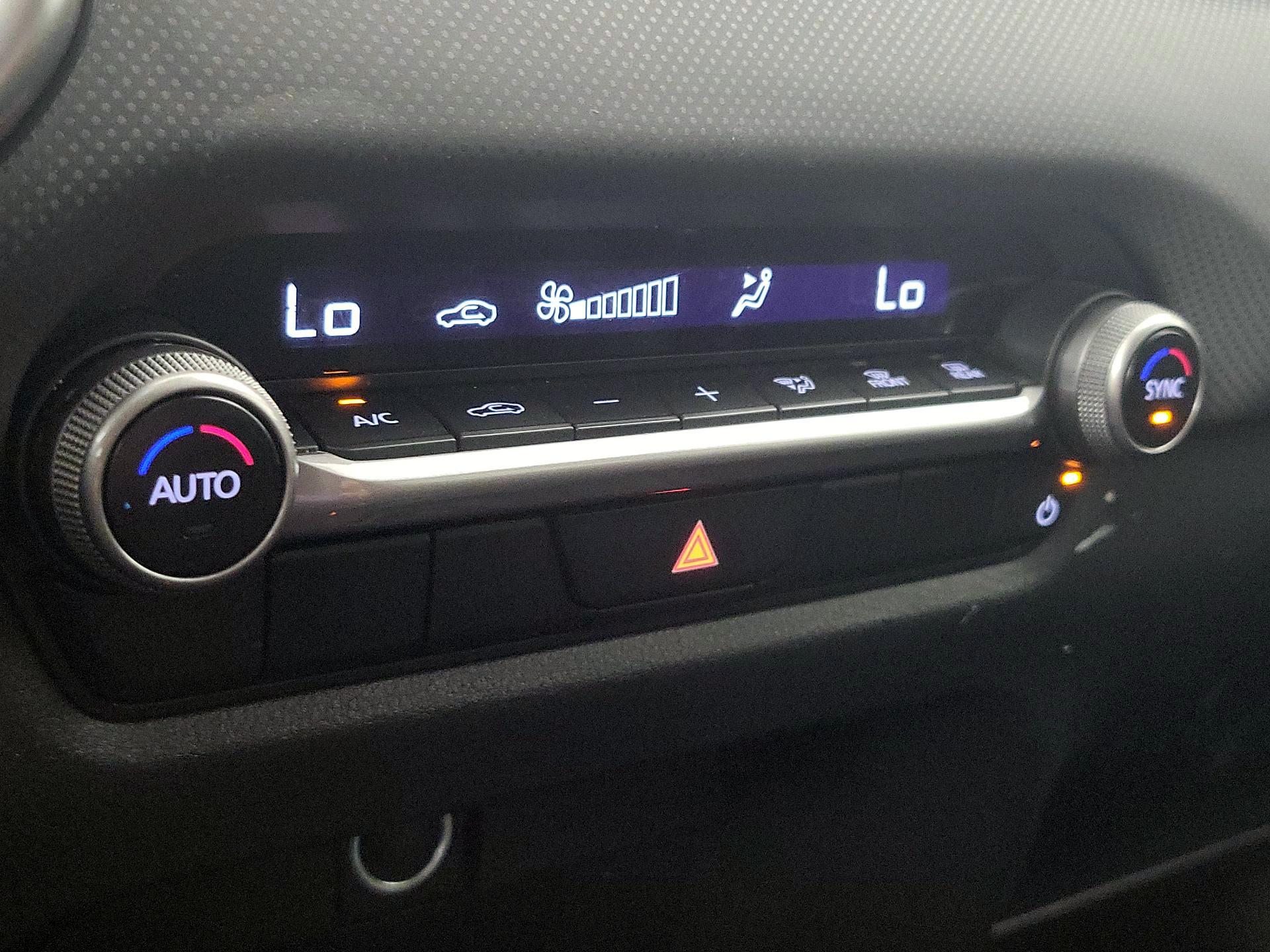 Thumbnail: 2024 Mazda CX-50 - 16