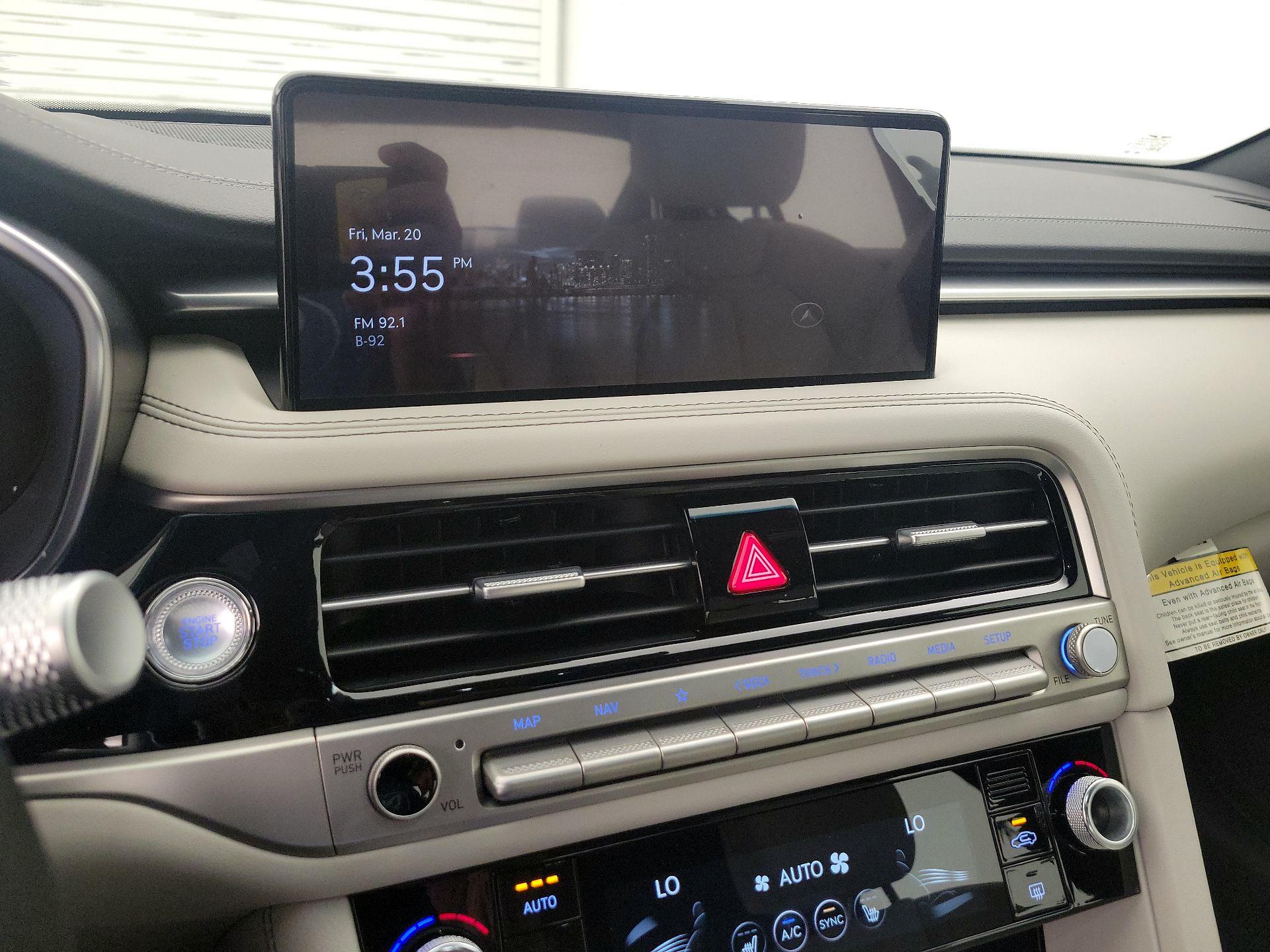 Thumbnail: 2025 Genesis G70 - 16