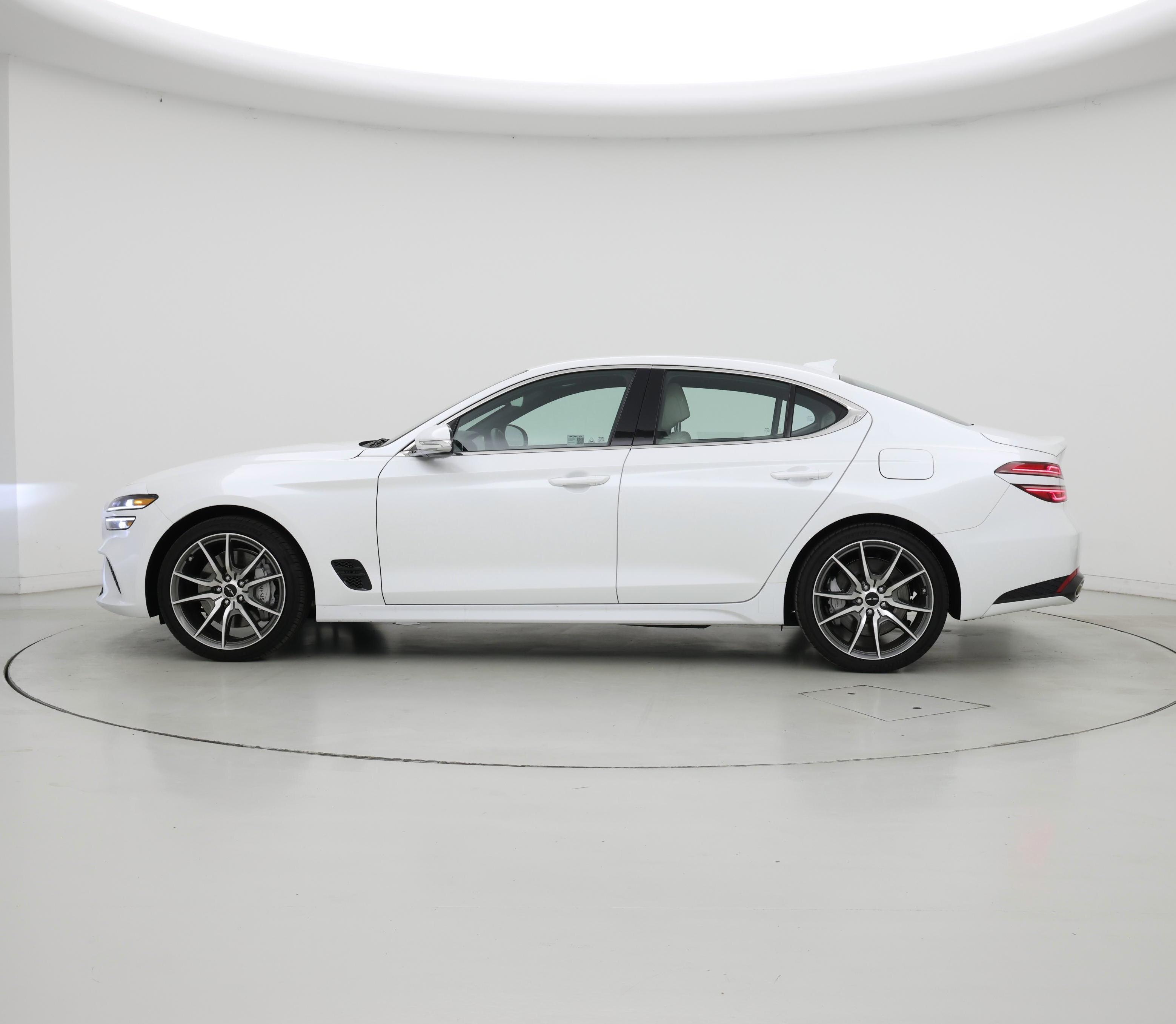 Thumbnail: 2025 Genesis G70 - 3