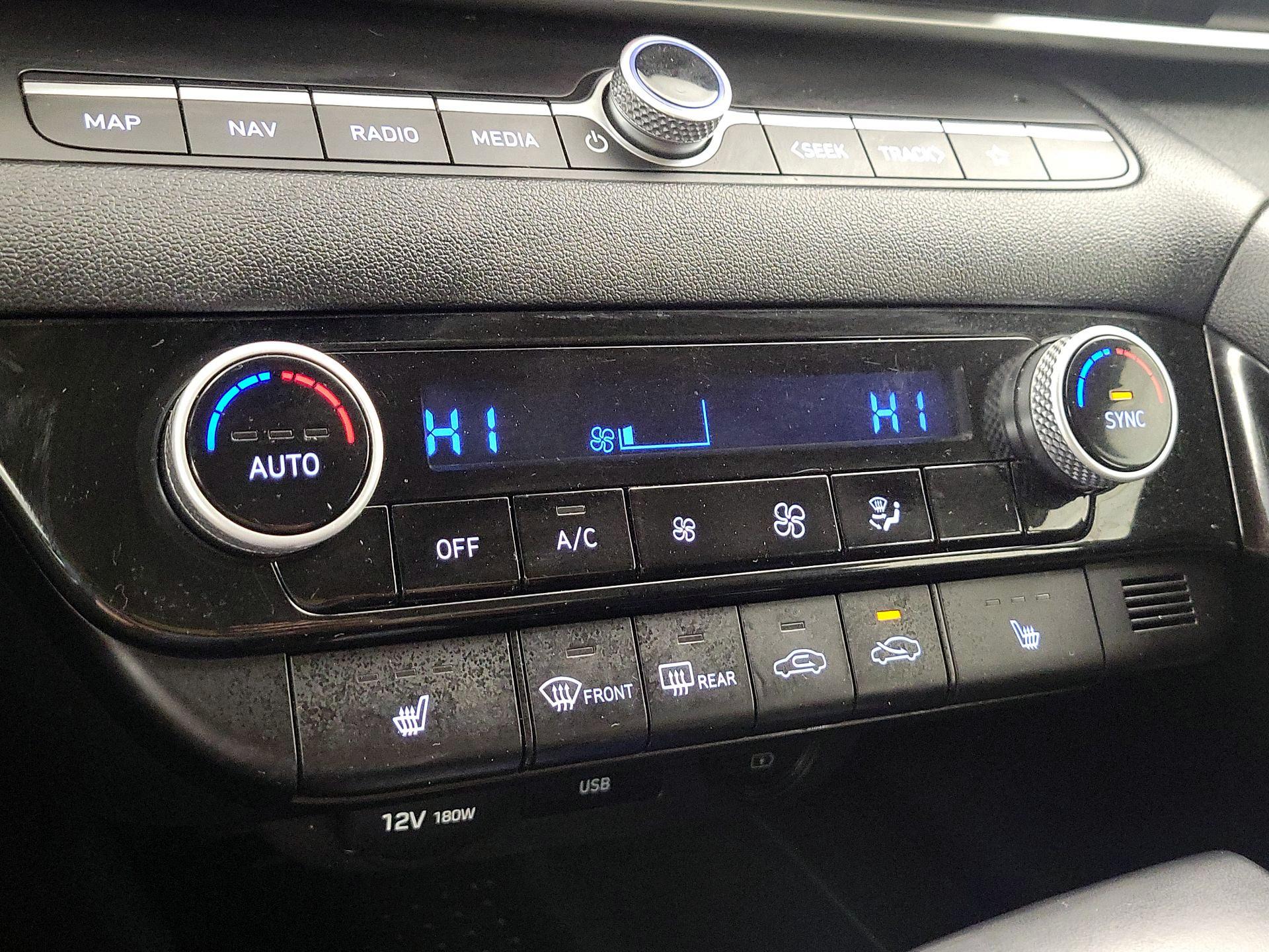 Thumbnail: 2023 Hyundai Elantra - 17