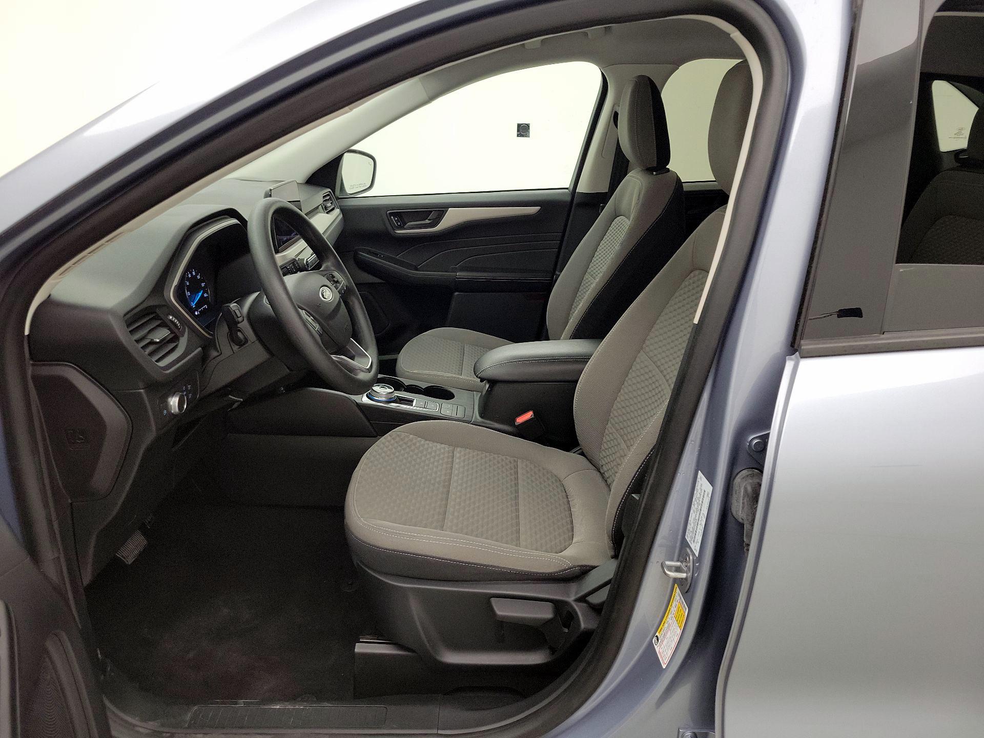 Thumbnail: 2022 Ford Escape - 11