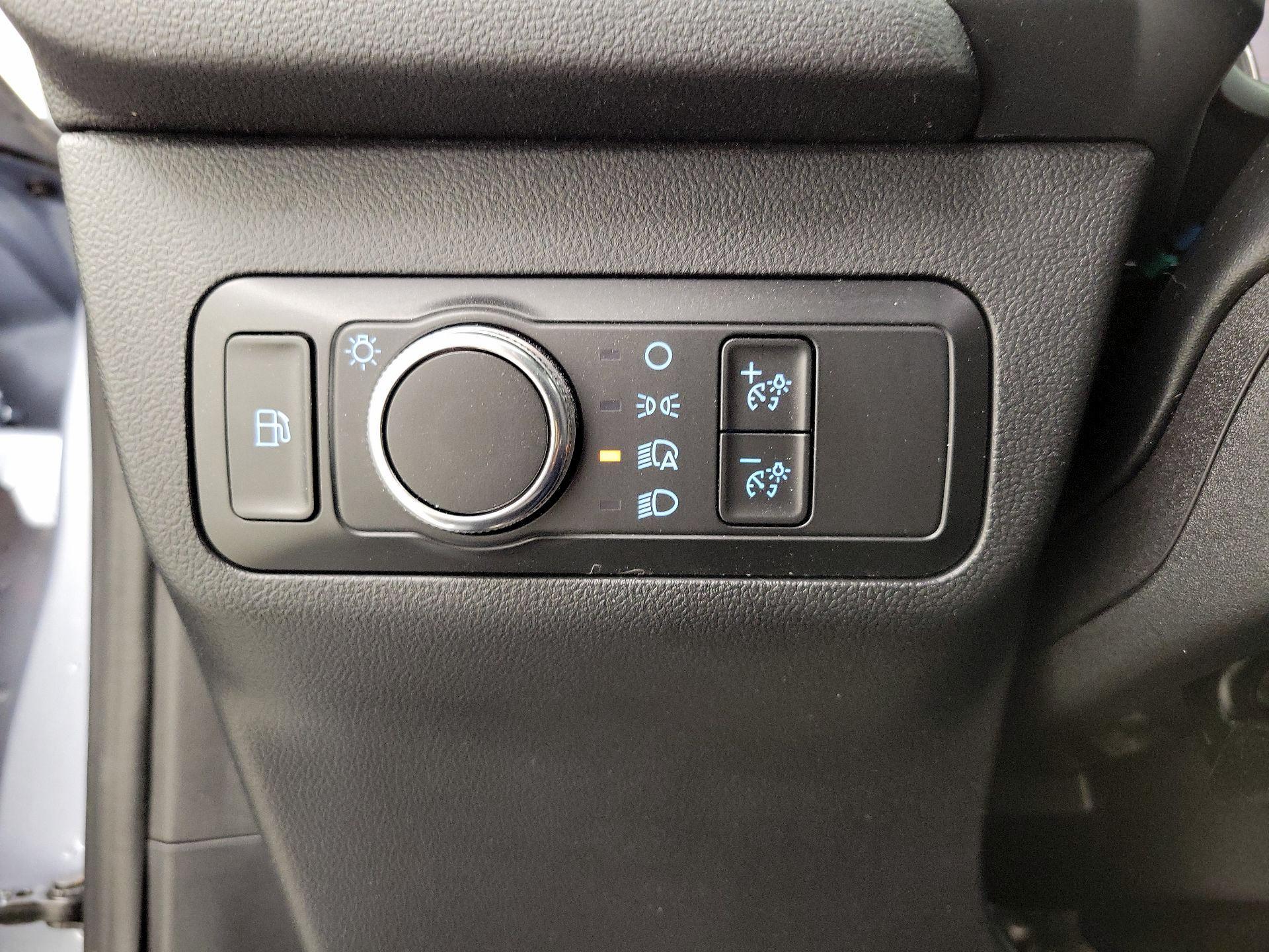 Thumbnail: 2022 Ford Escape - 13