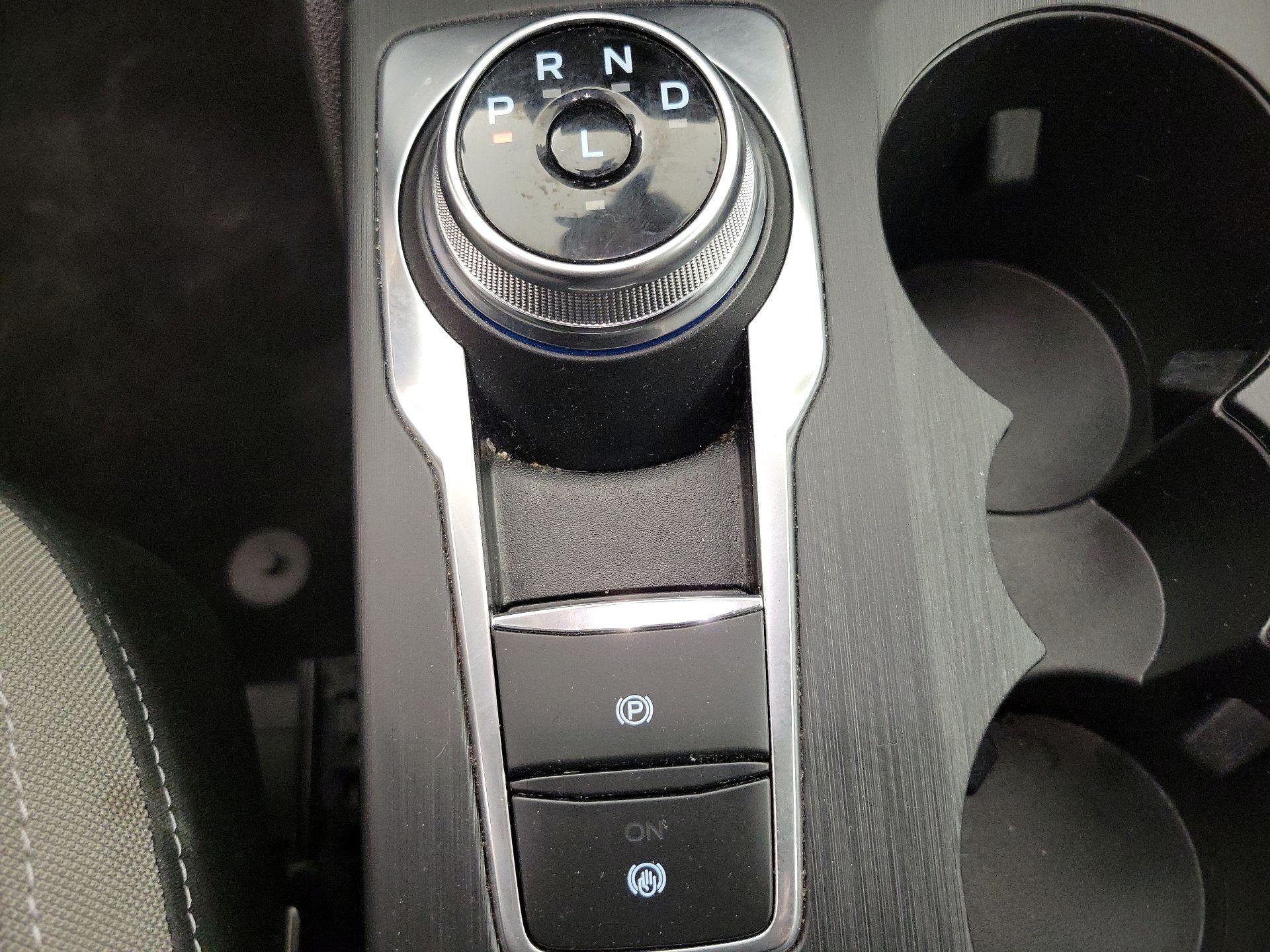 Thumbnail: 2022 Ford Escape - 18