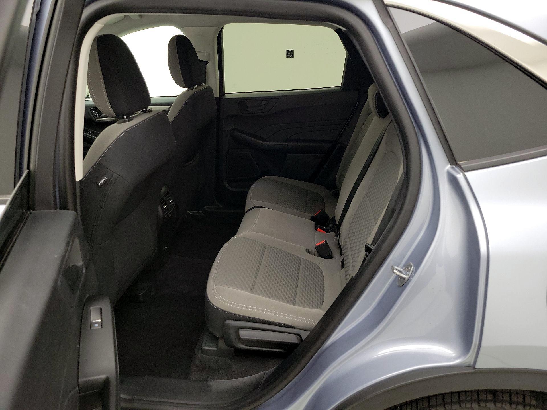 Thumbnail: 2022 Ford Escape - 20