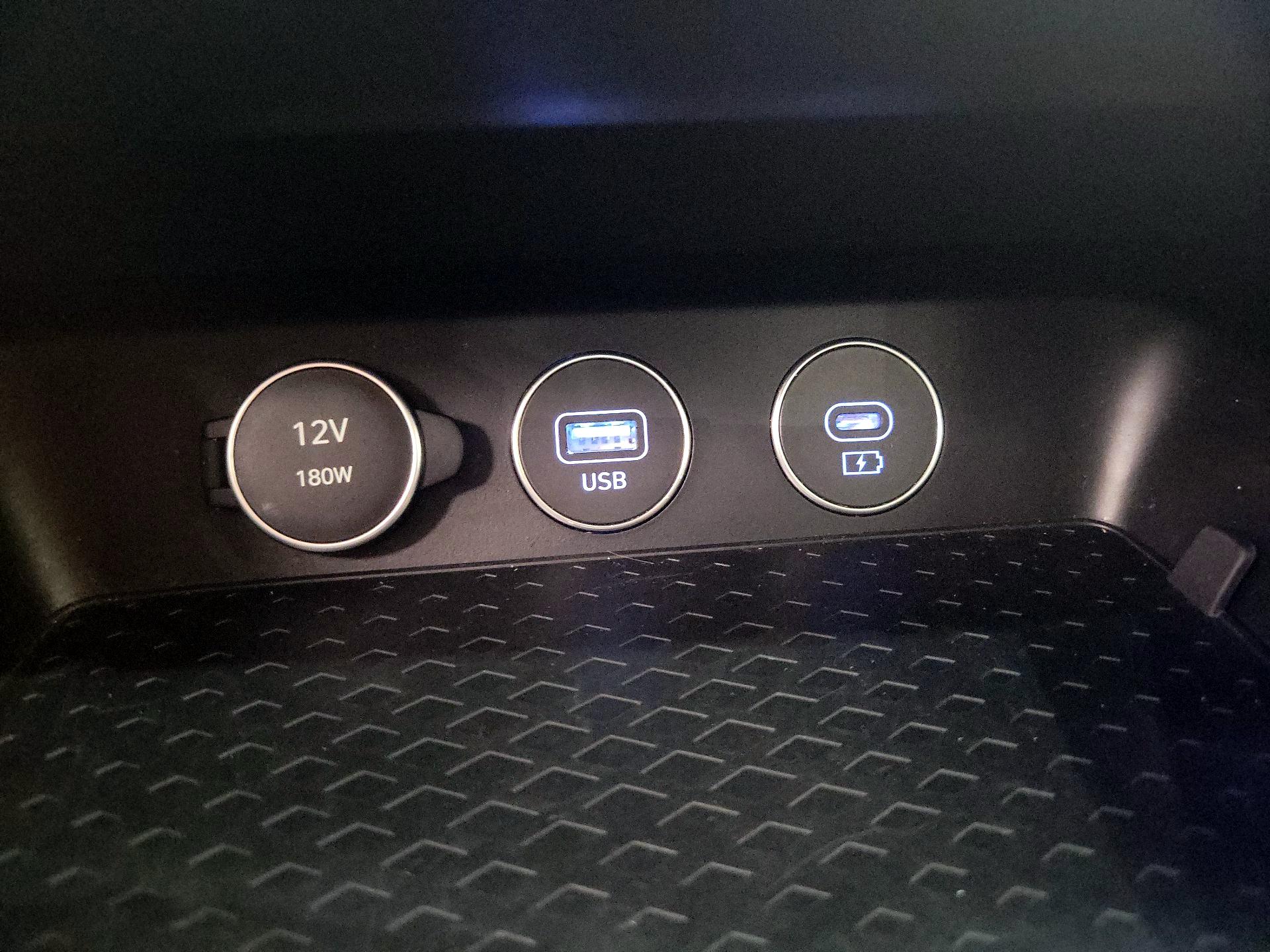 Thumbnail: 2025 Genesis G70 - 19