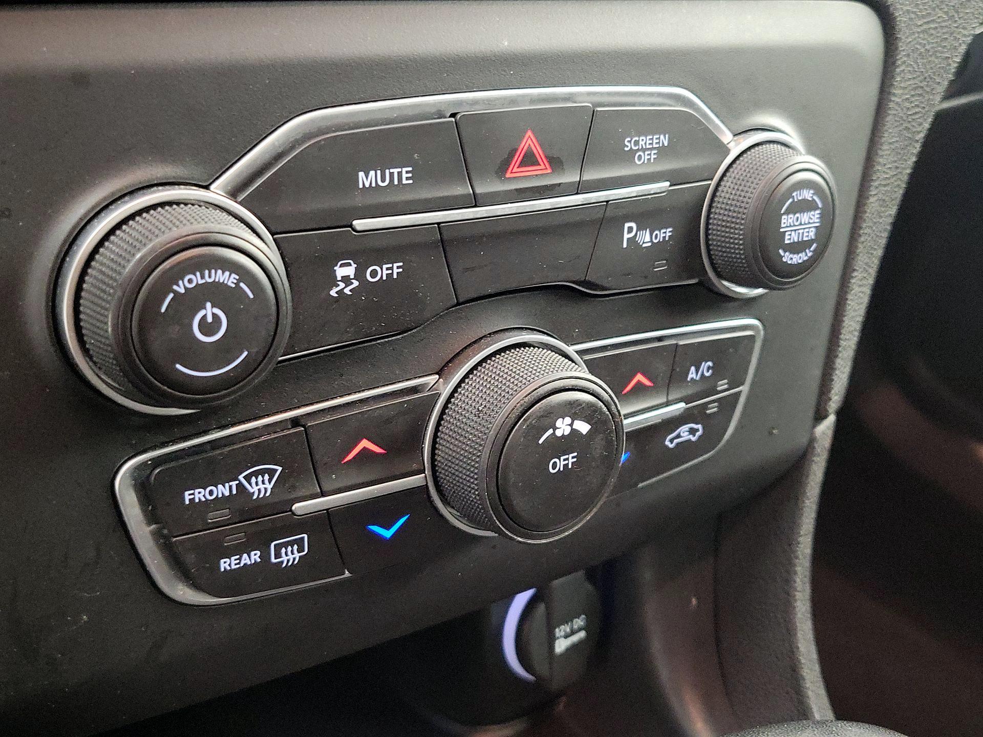 Thumbnail: 2023 Dodge Charger - 16