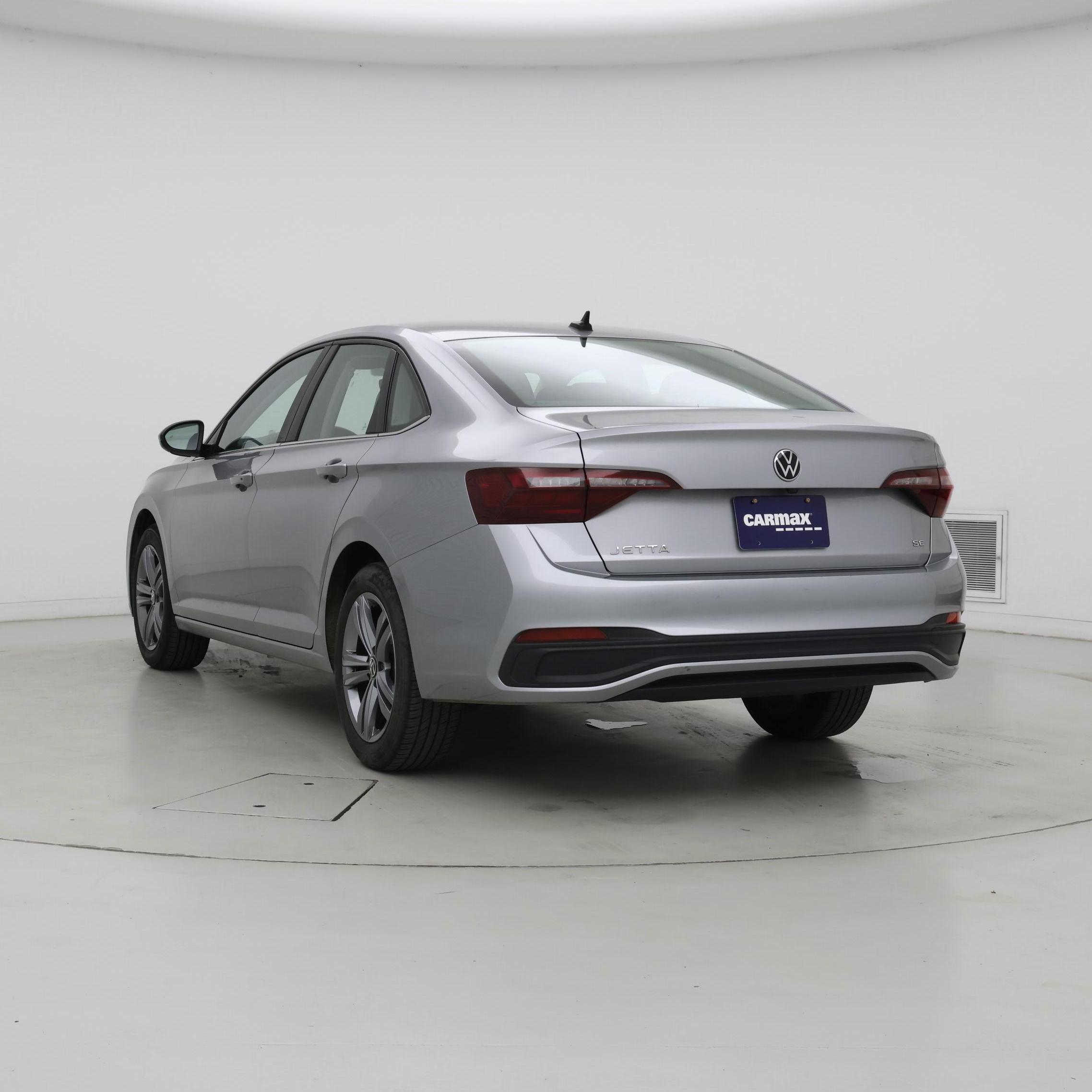 Thumbnail: 2024 Volkswagen Jetta - 2