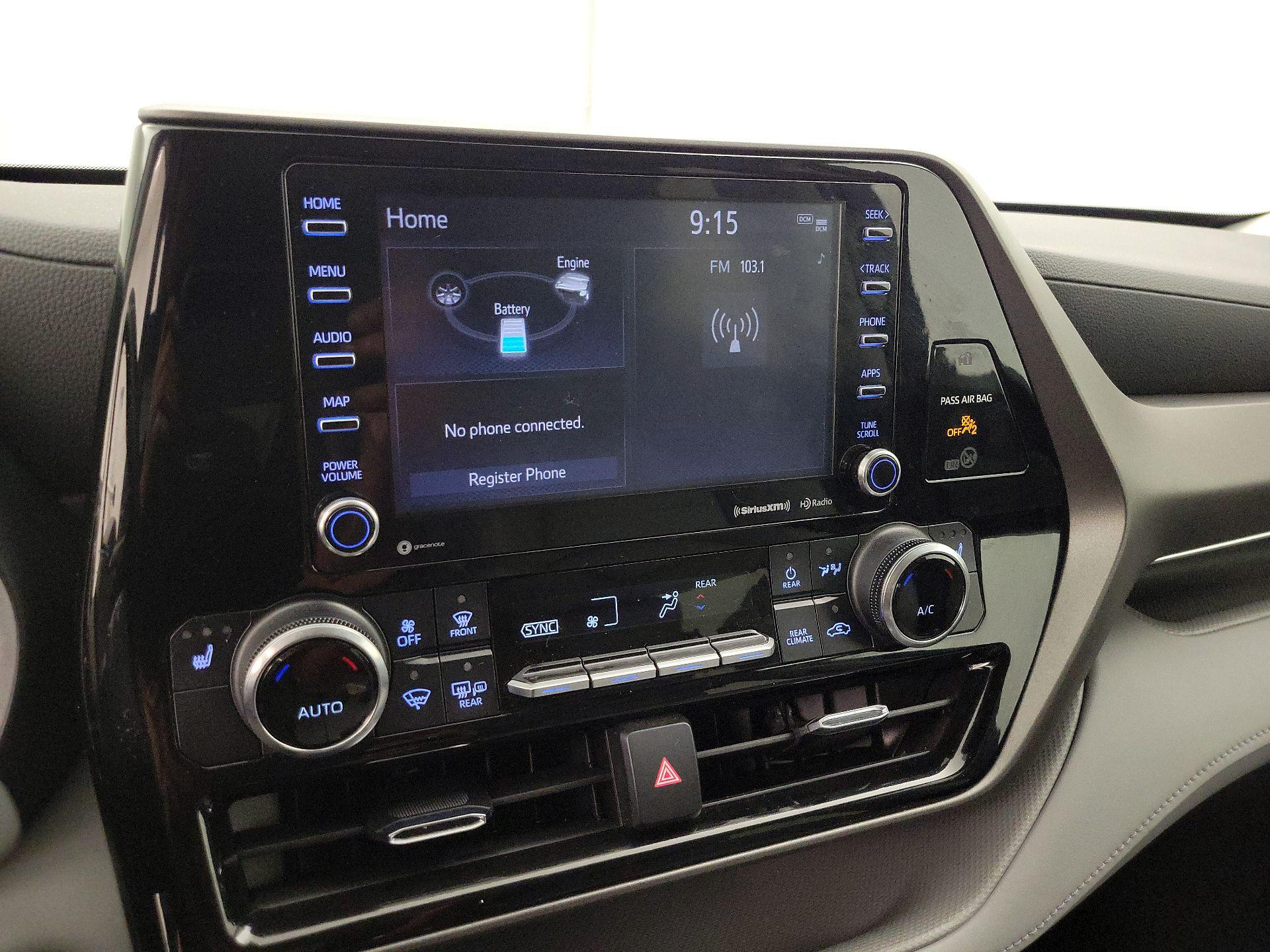 Thumbnail: 2022 Toyota Highlander - 15