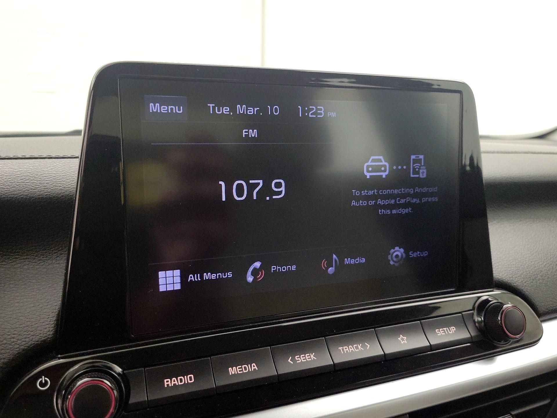 Thumbnail: 2022 Kia Forte - 15