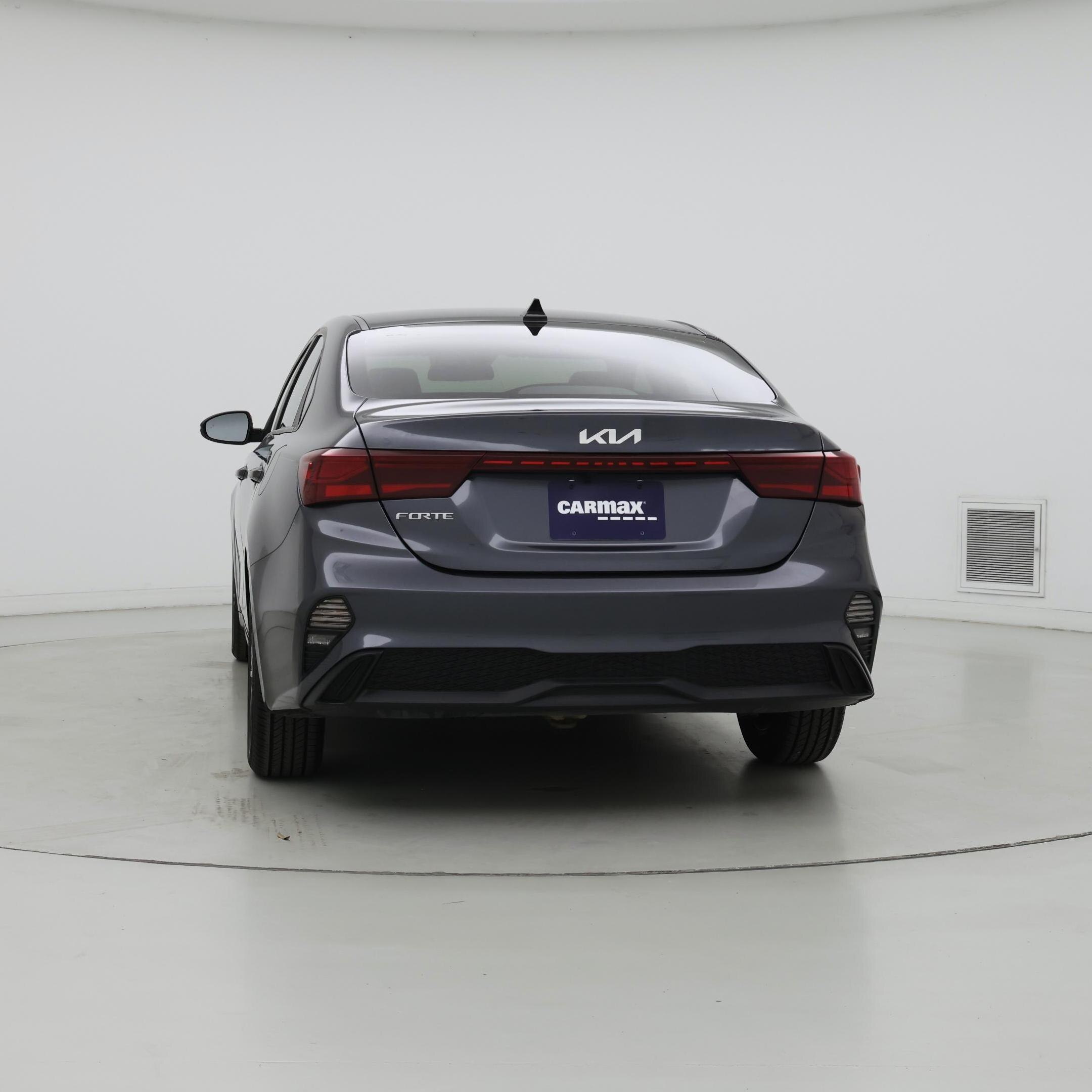 Thumbnail: 2022 Kia Forte - 6