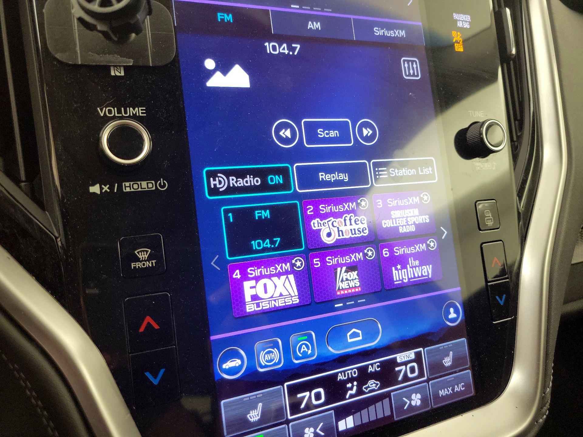 Thumbnail: 2022 Subaru Outback - 15