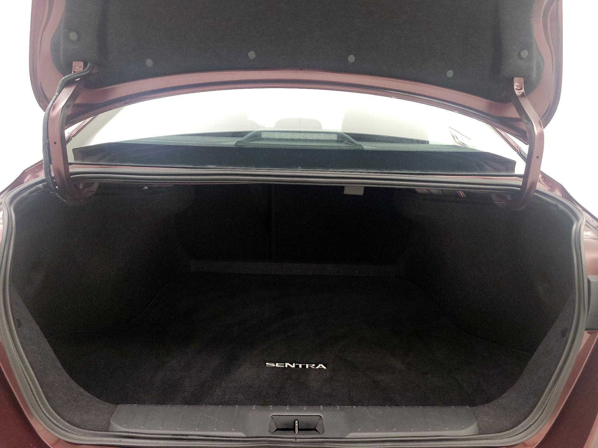 Thumbnail: 2025 Nissan Sentra - 20