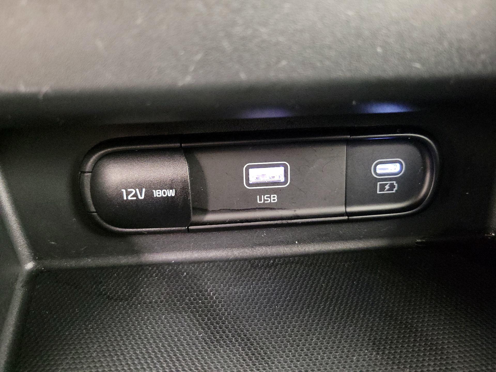 Thumbnail: 2025 Kia Seltos - 19