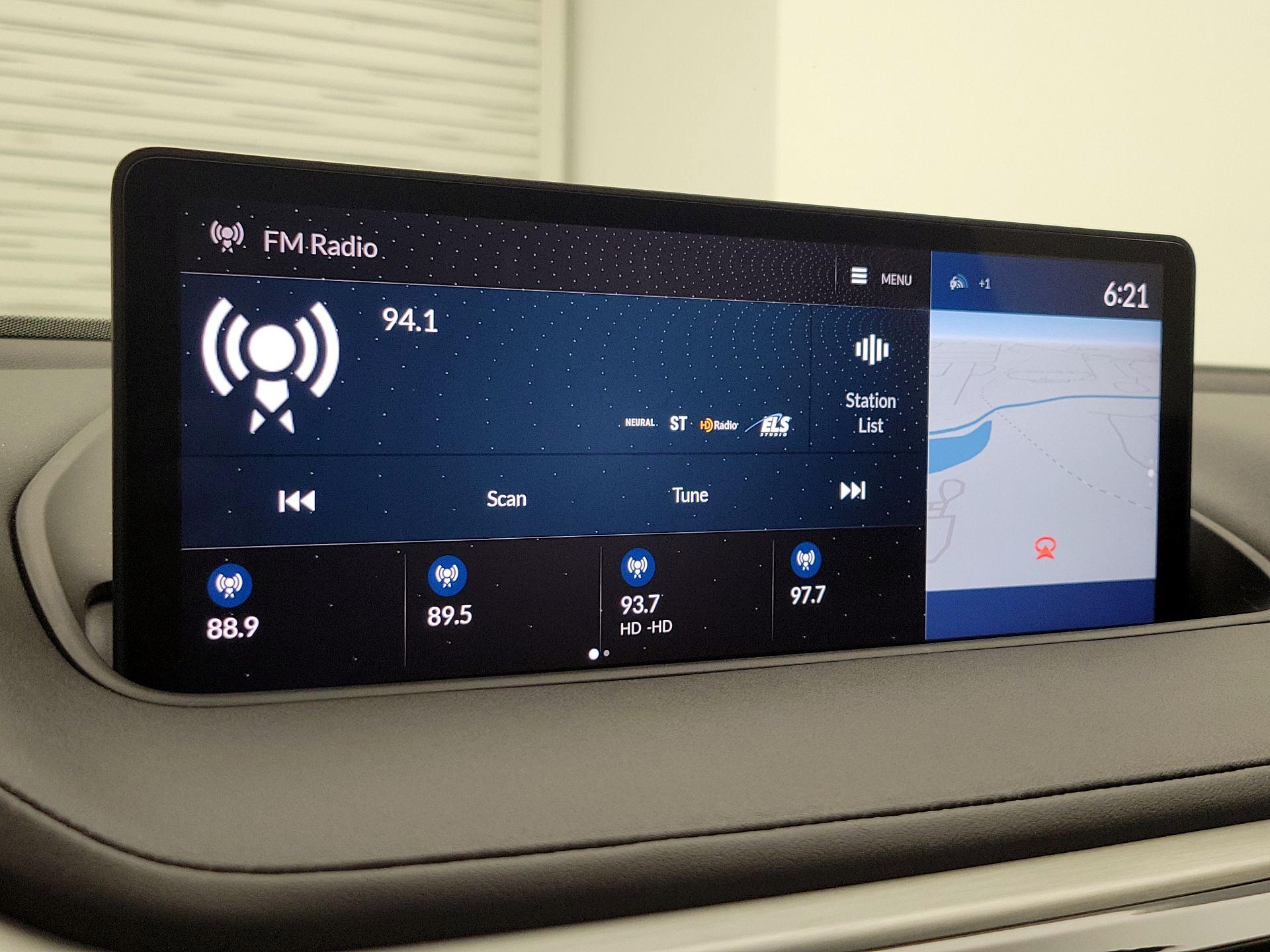 Thumbnail: 2023 Acura MDX - 16