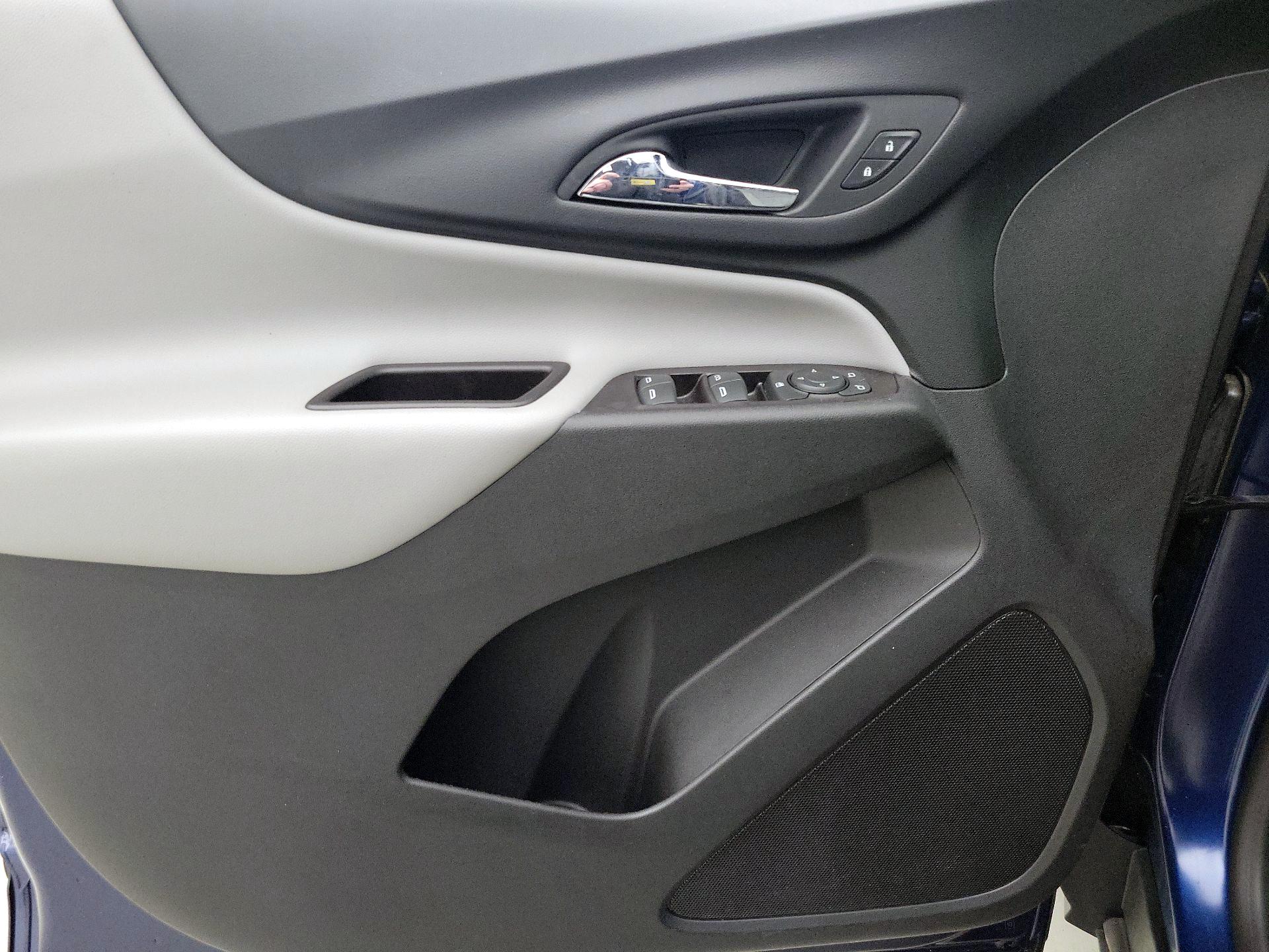 Thumbnail: 2022 Chevrolet Equinox - 12