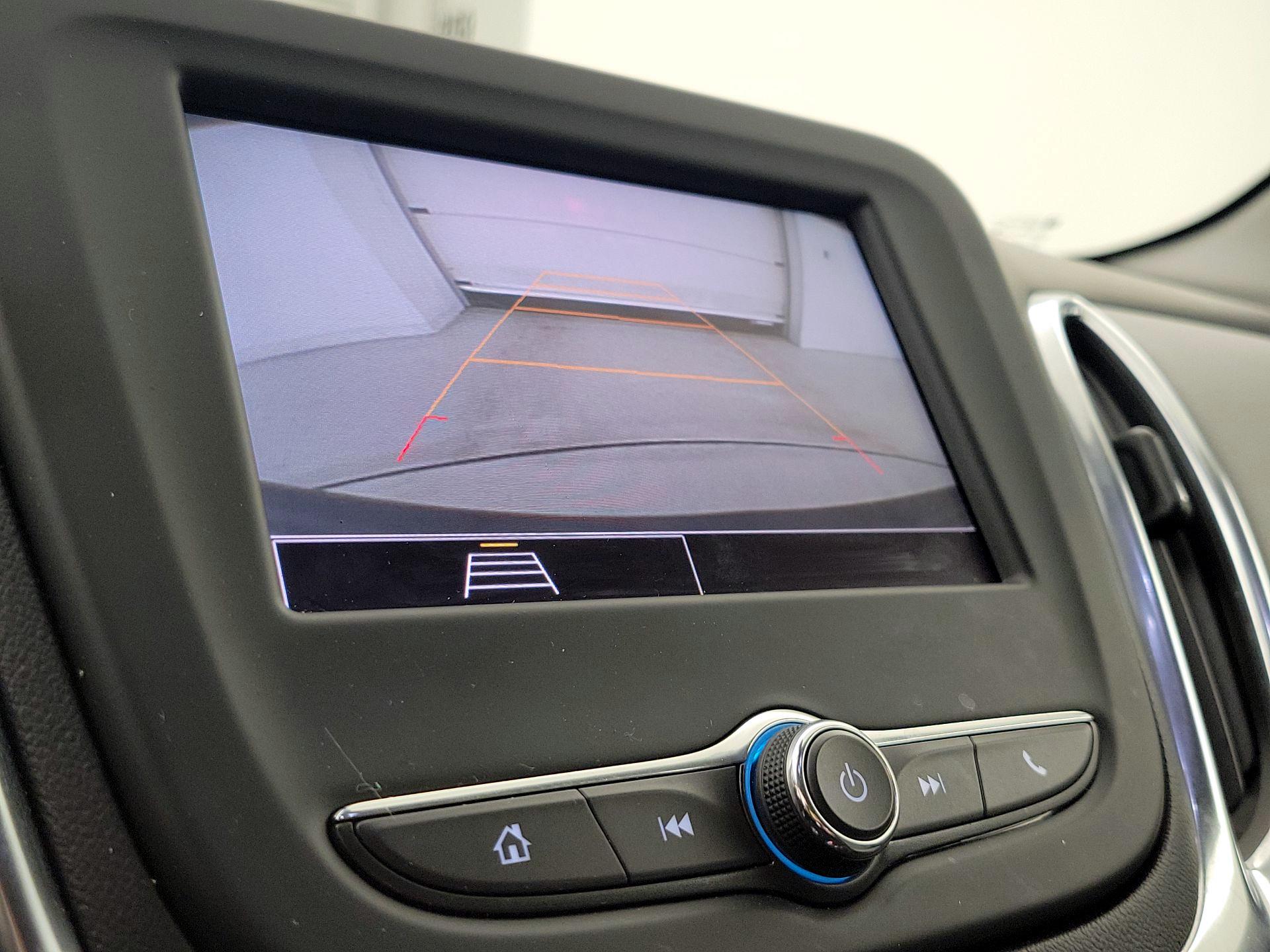 Thumbnail: 2022 Chevrolet Equinox - 14