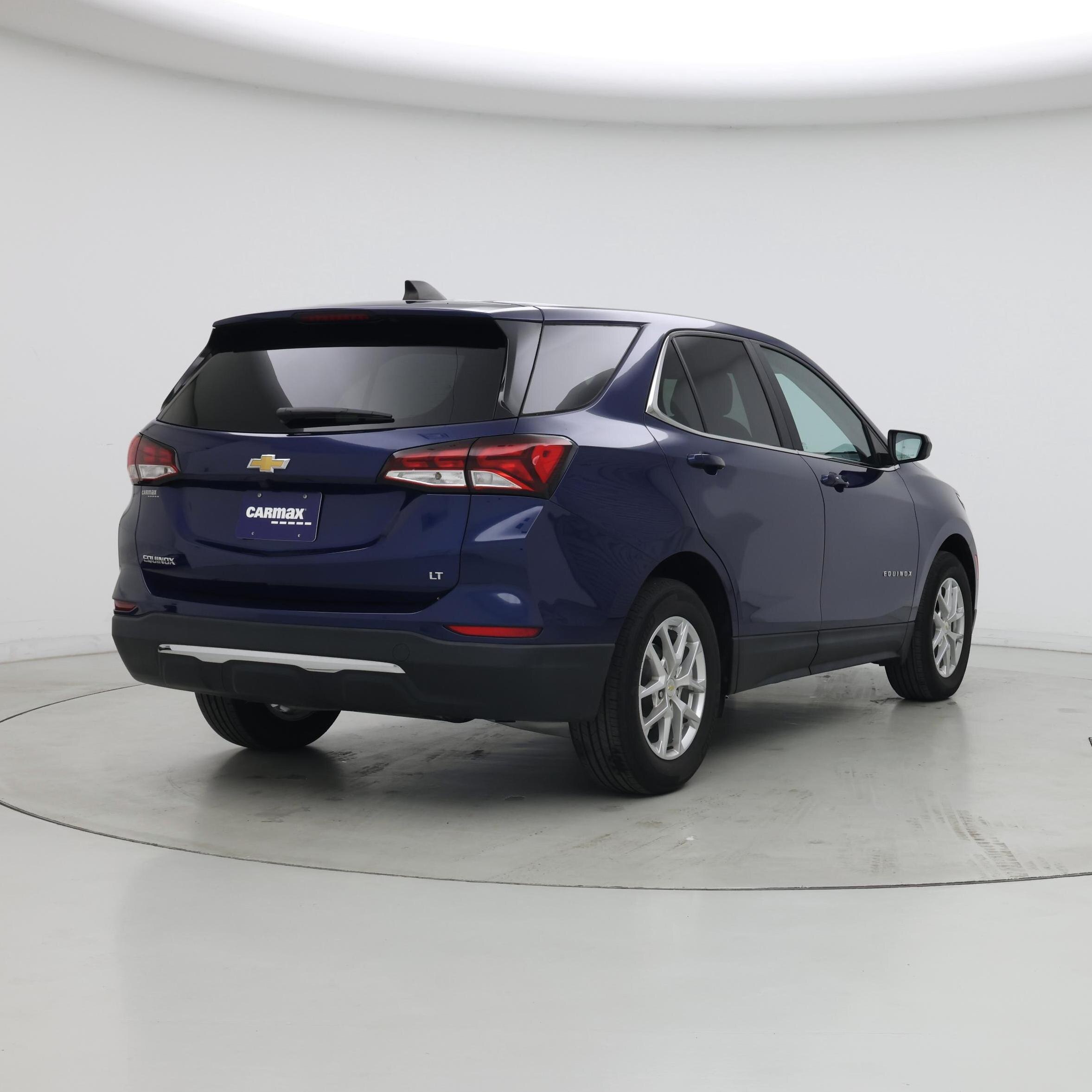 Thumbnail: 2022 Chevrolet Equinox - 8