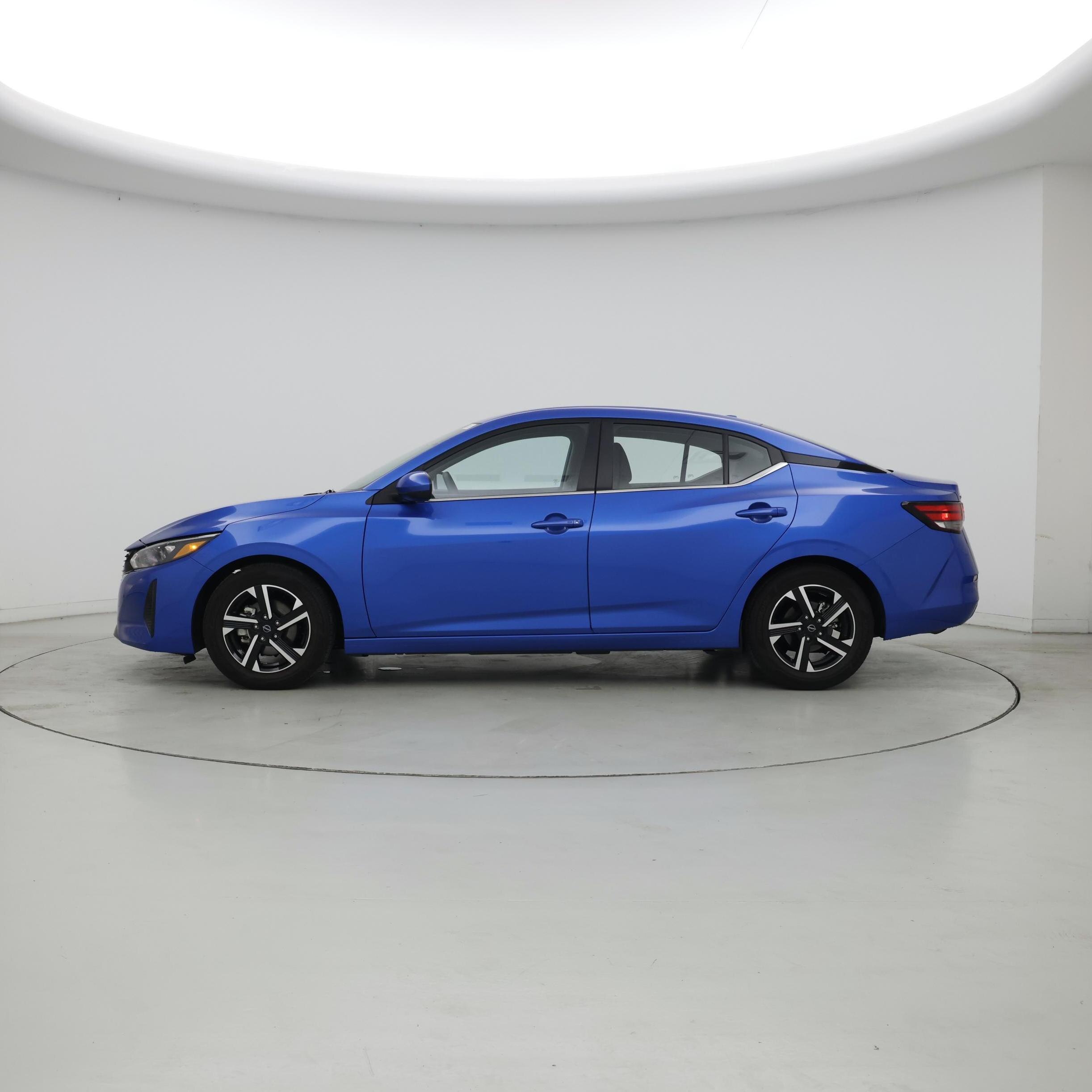 Thumbnail: 2025 Nissan Sentra - 3