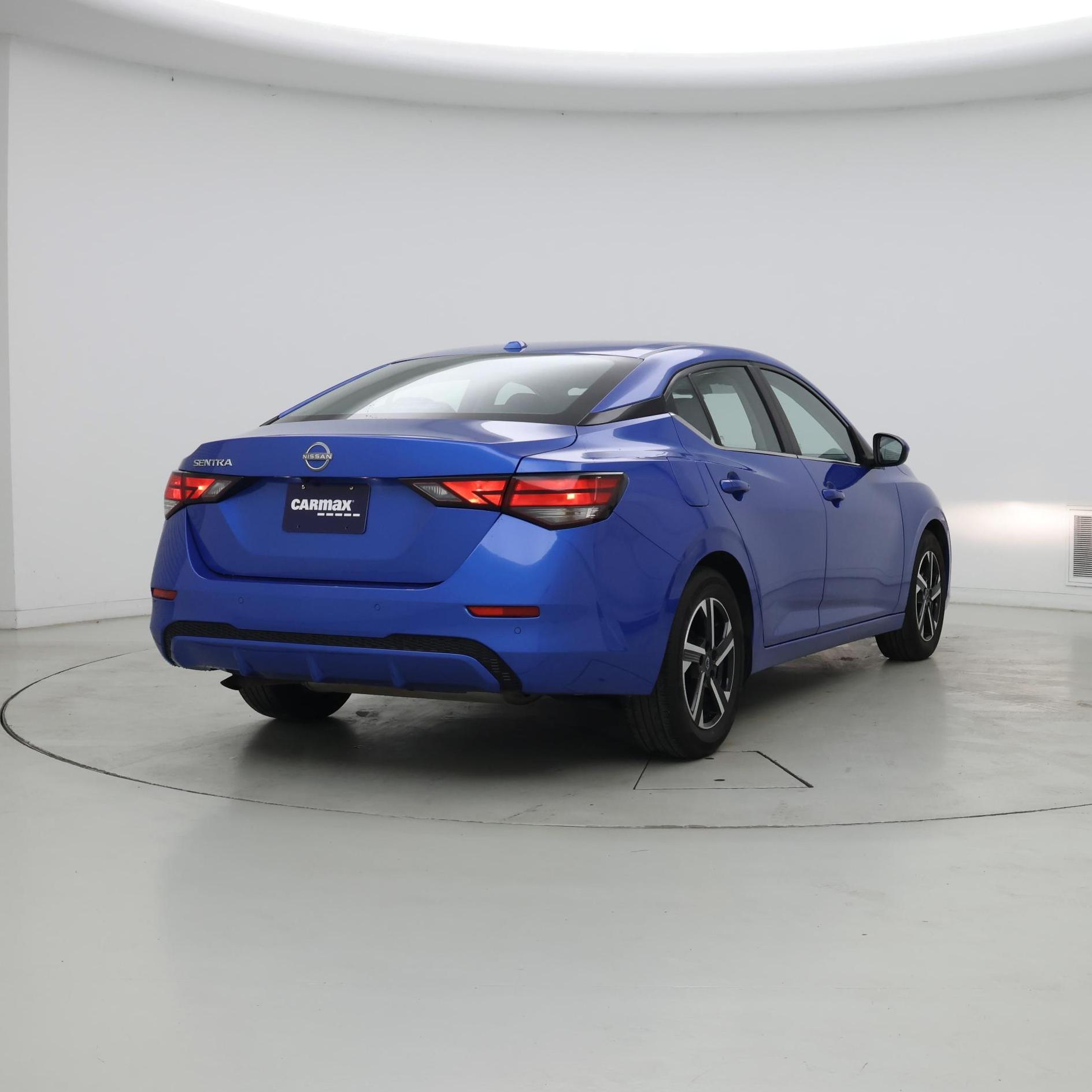 Thumbnail: 2025 Nissan Sentra - 8