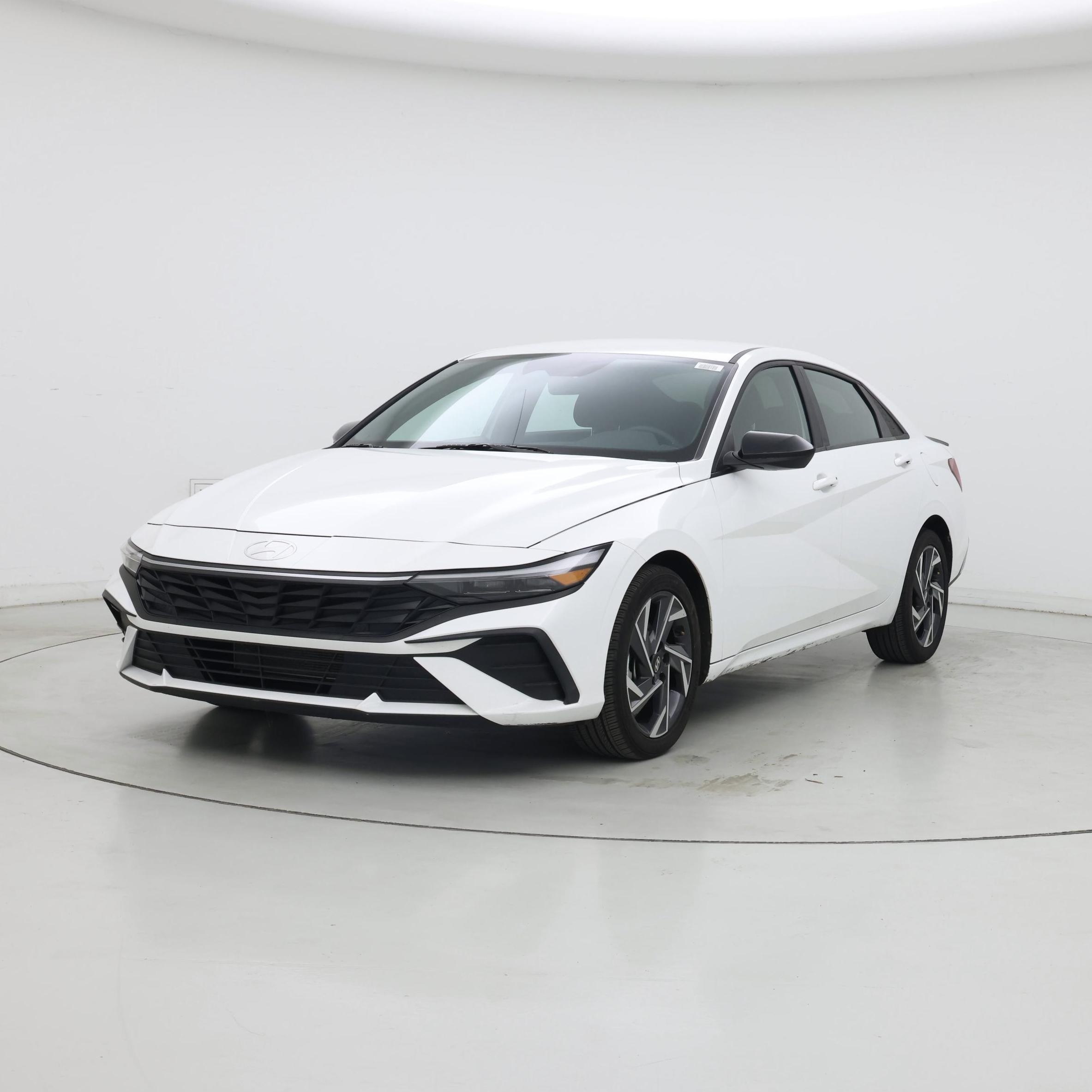 Thumbnail: 2025 Hyundai Elantra - 4
