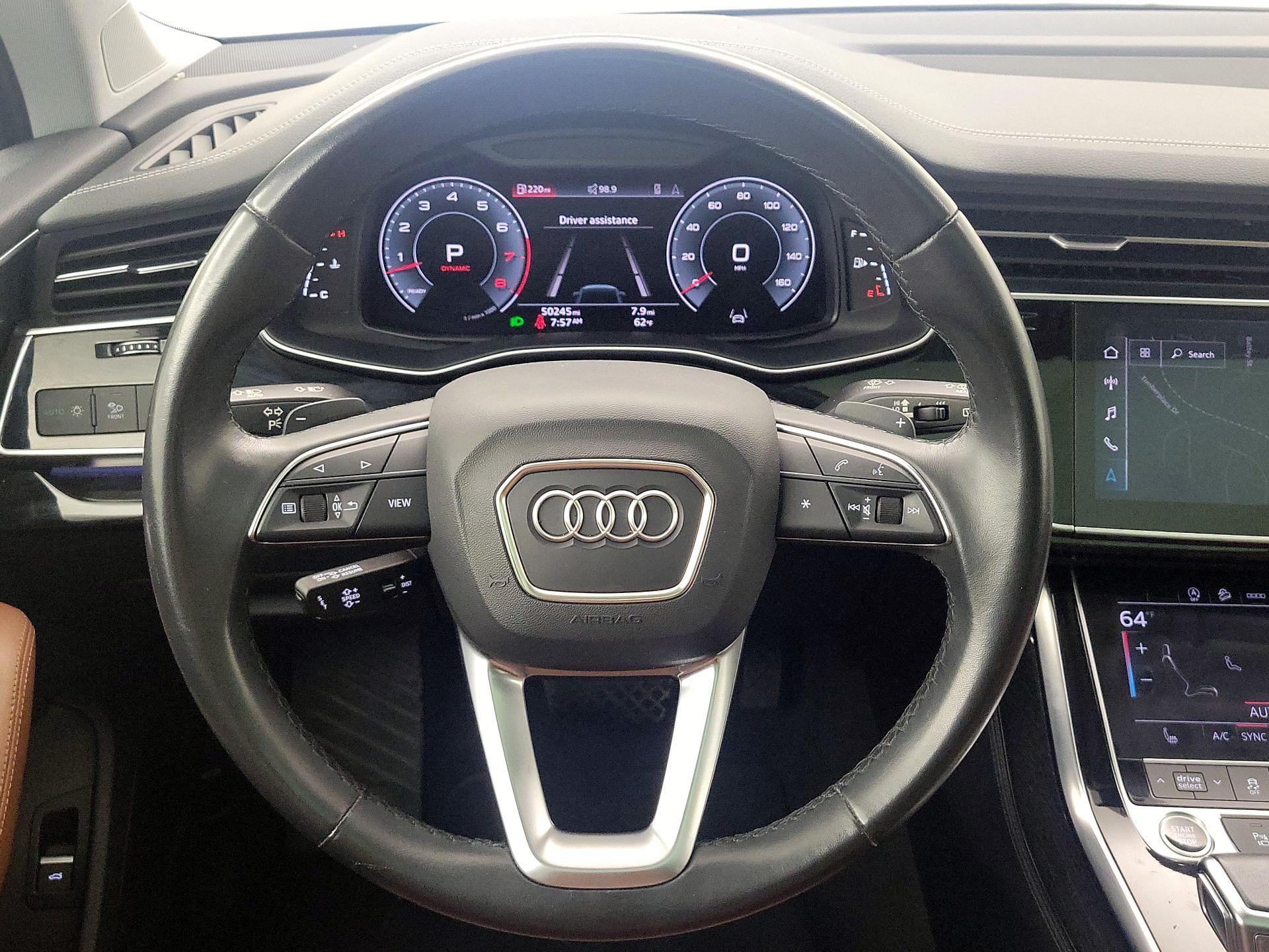 Thumbnail: 2023 Audi Q7 - 10