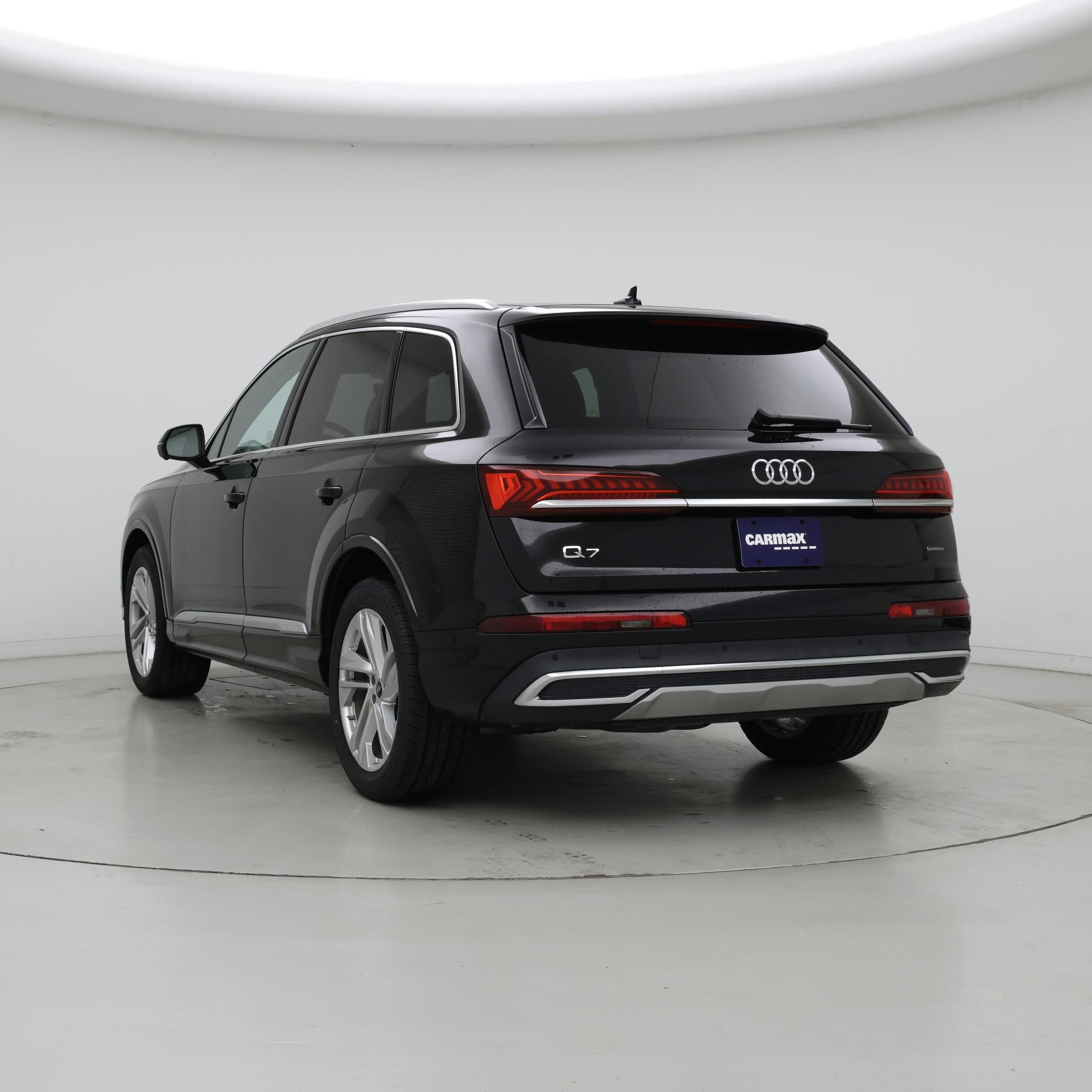 Thumbnail: 2023 Audi Q7 - 2