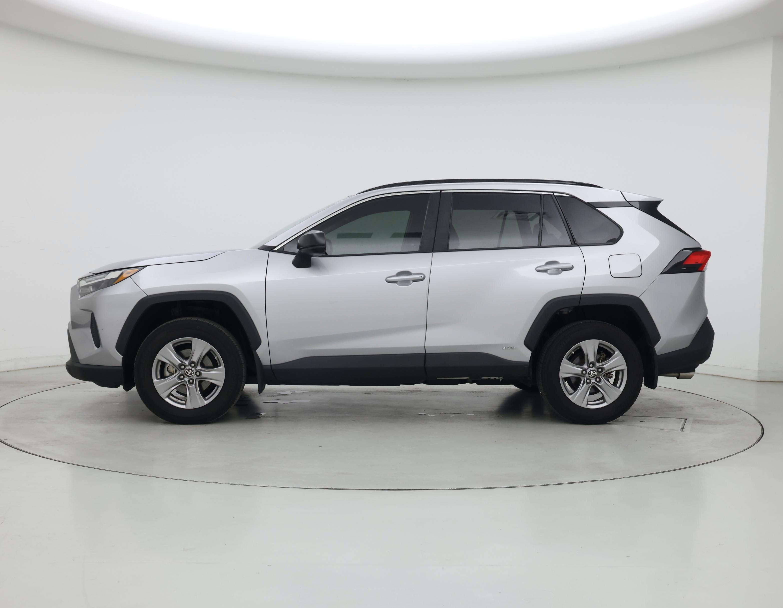 Thumbnail: 2024 Toyota RAV4 - 3