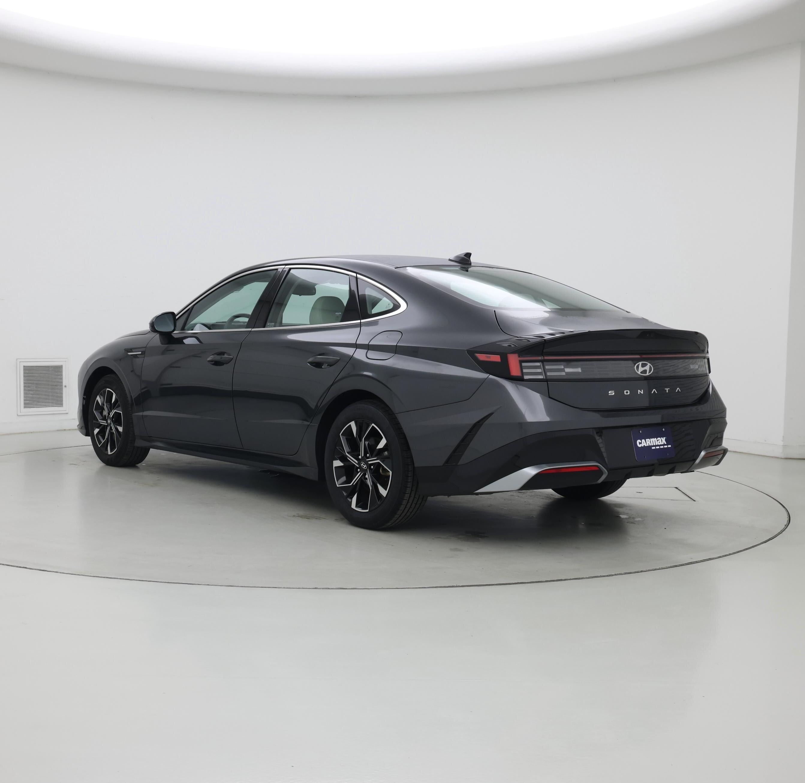 Thumbnail: 2025 Hyundai Sonata - 2