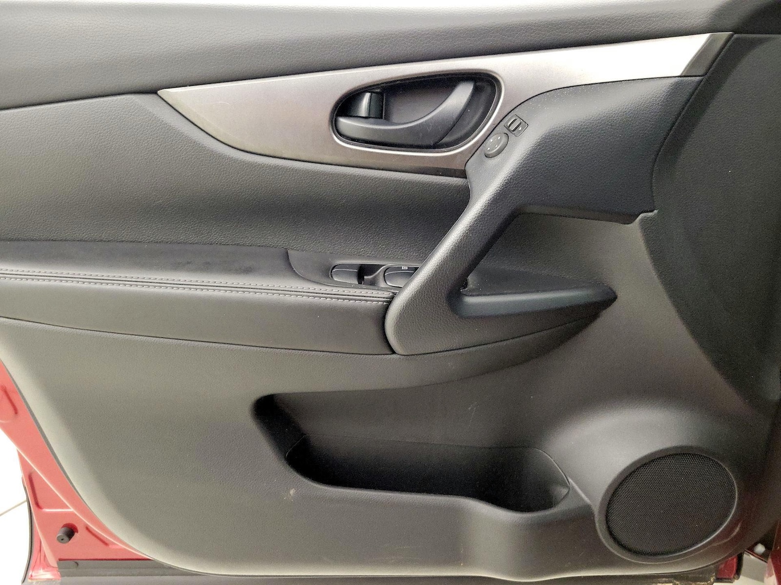 2021 Nissan Rogue Sport S - Photo 13