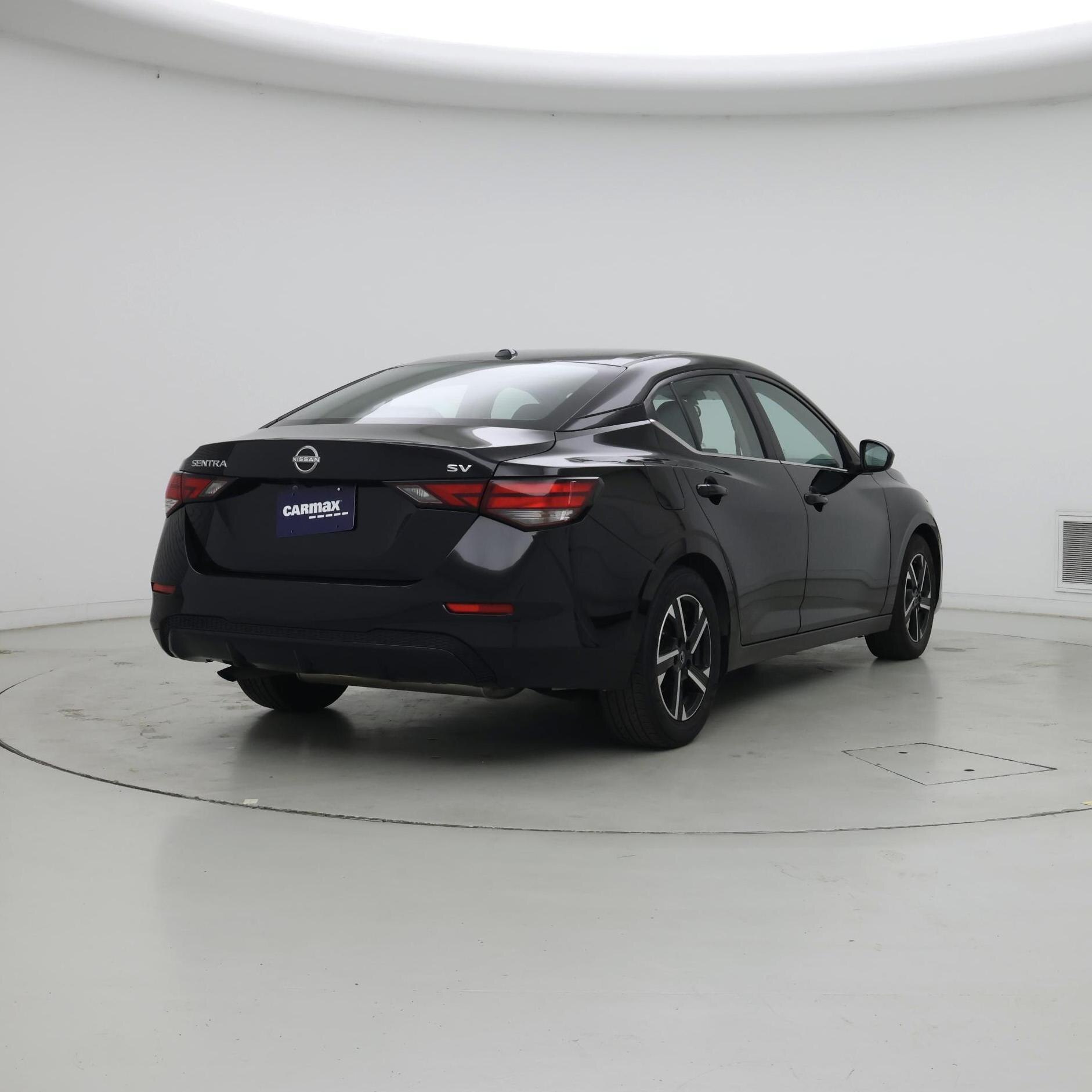 Thumbnail: 2024 Nissan Sentra - 8