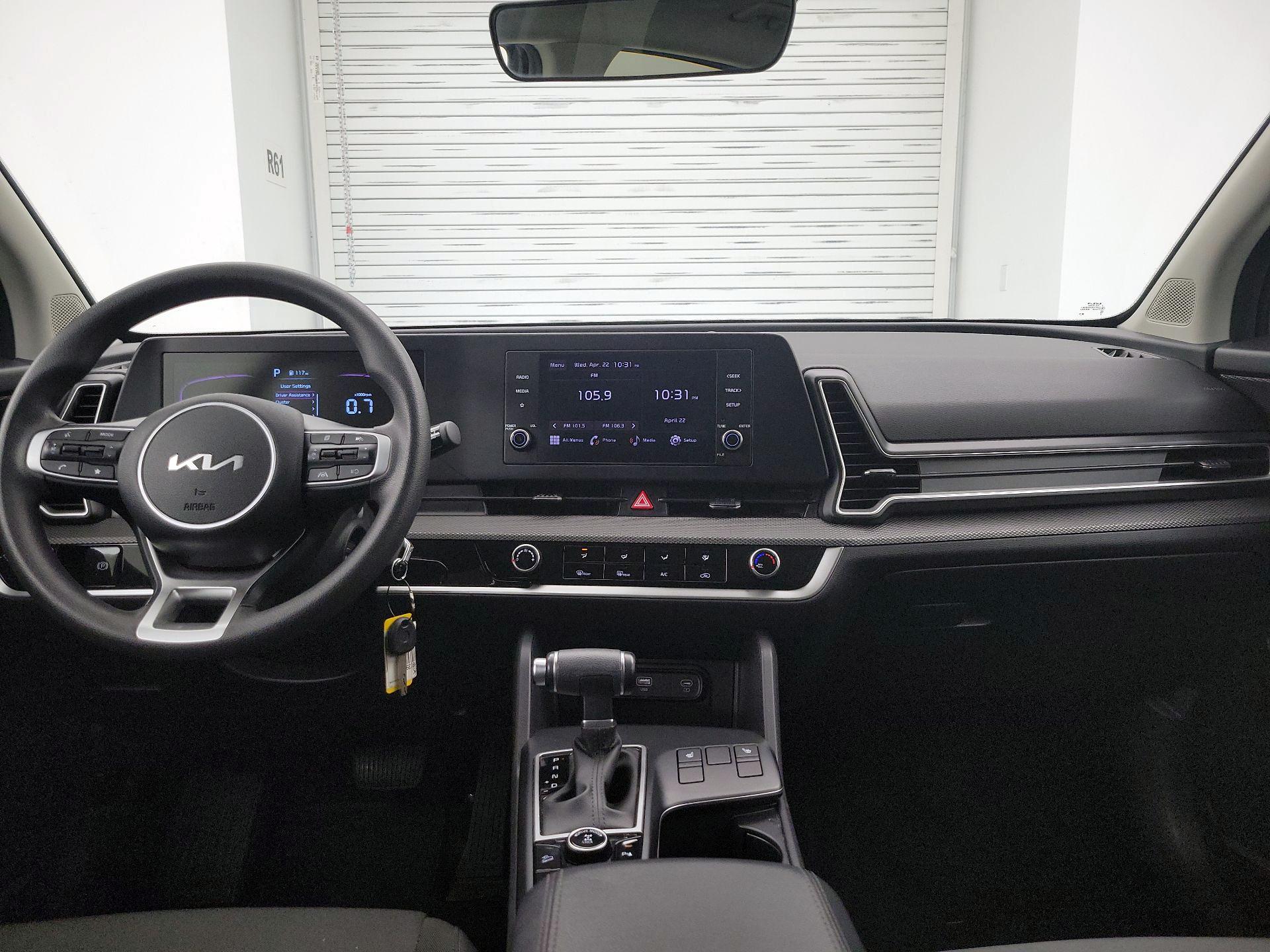 Thumbnail: 2023 Kia Sportage - 9