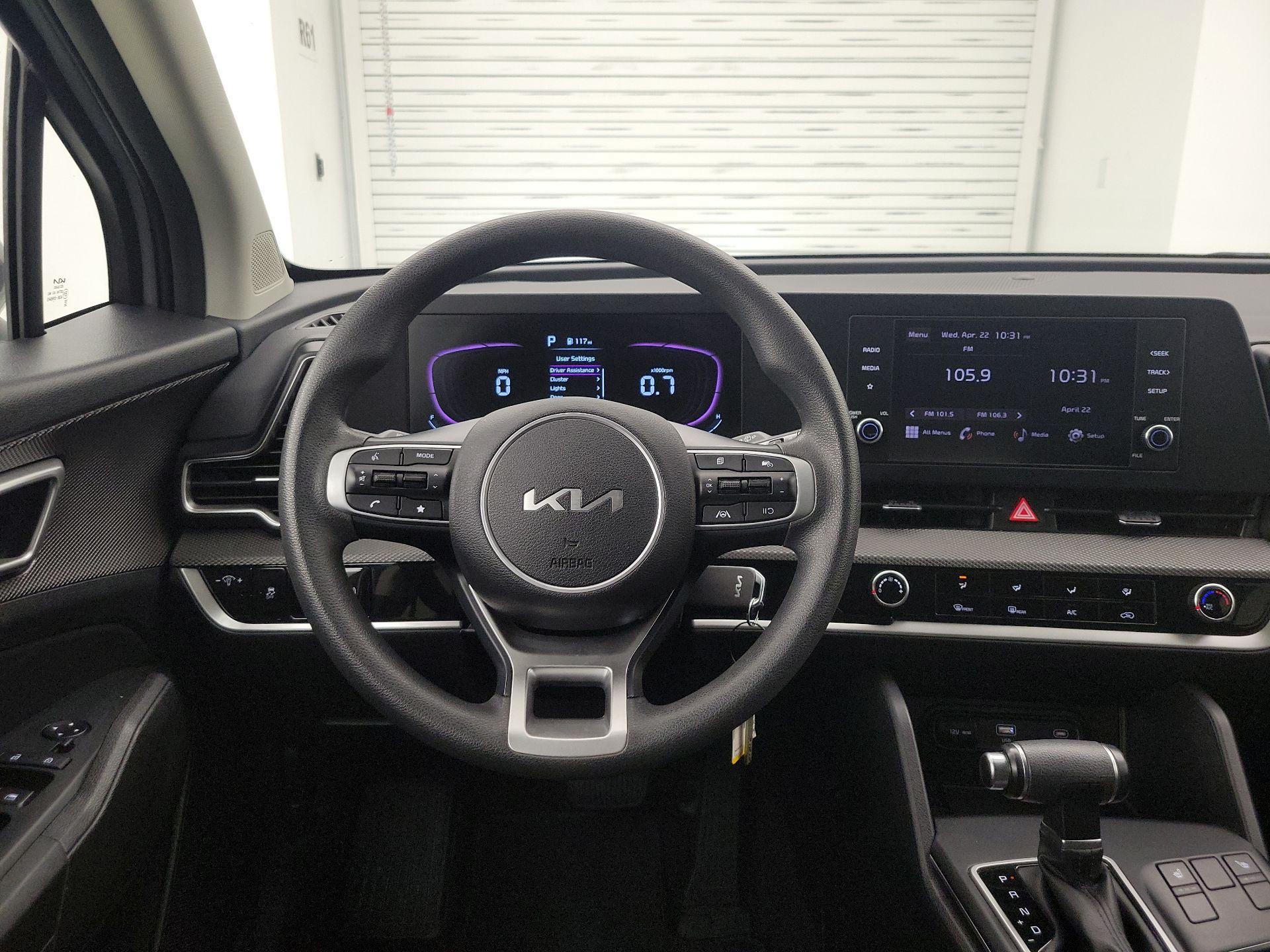 Thumbnail: 2023 Kia Sportage - 10