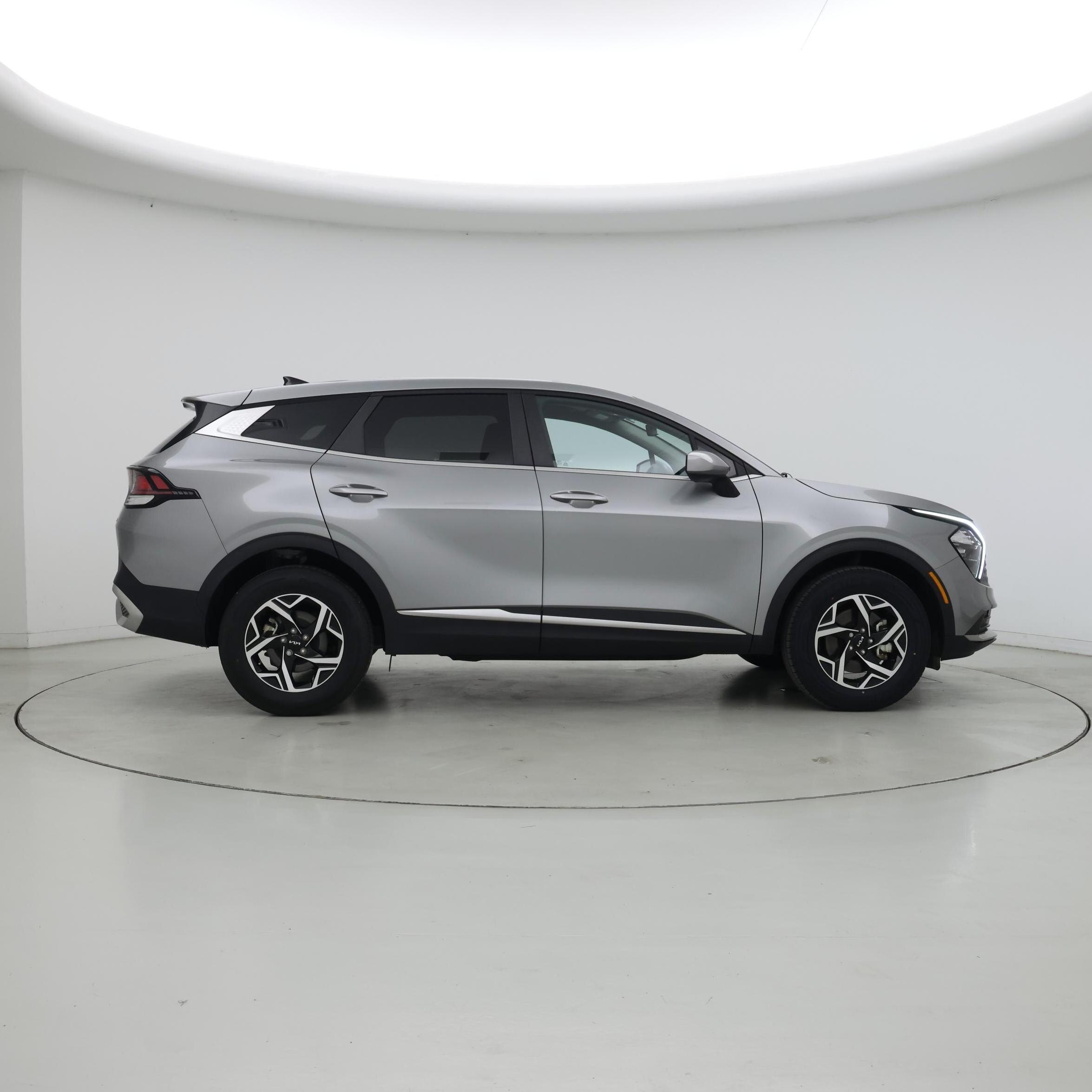 Thumbnail: 2023 Kia Sportage - 7